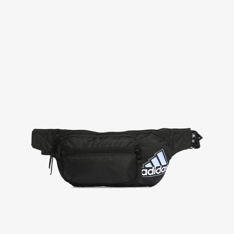 Schwarze Gürteltasche mit markantem Logo und mehreren Reißverschlüssen, ideal für Sport und Alltag.