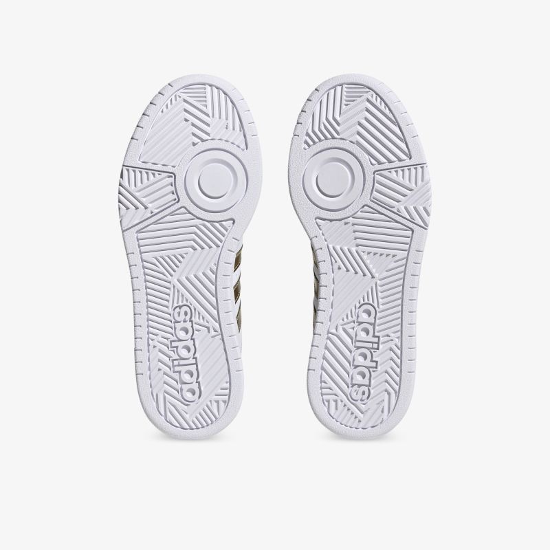 Strapazierfähige Adidas-Sohlen bieten exzellenten Halt und Komfort für einen aktiven Lebensstil.