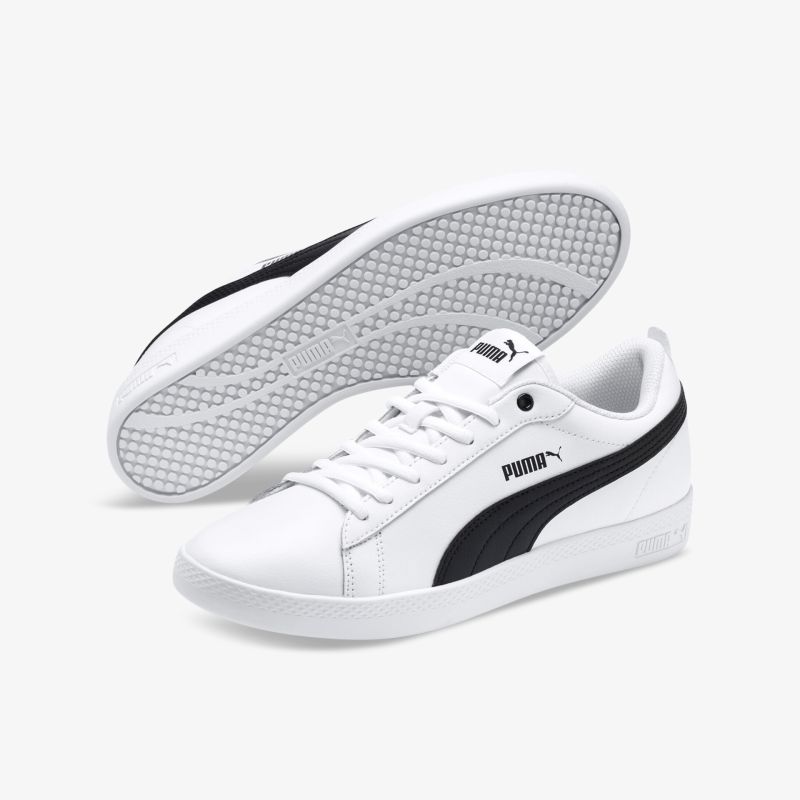 Modische weiße Sneaker mit schwarzem Streifen, ideal für Alltag und Sport, bieten hohen Tragekomfort.