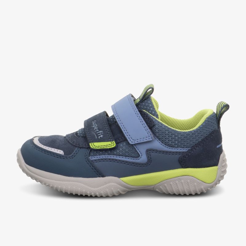 Leichter, rutschfester Schuh mit Klettverschluss für optimalen Halt. Perfekt für sportliche Aktivitäten.