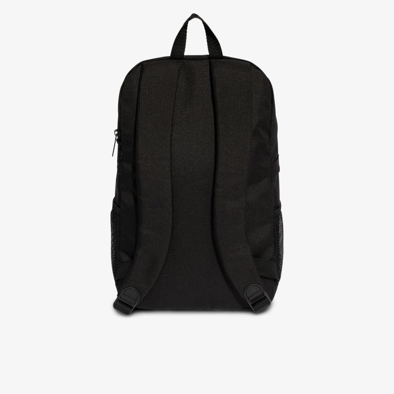 Schwarzer Rucksack mit gepolsterten Trägern und großem Stauraum, ideal für Alltag und Schule