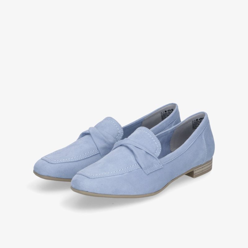 Elegante hellblaue Mokassins mit flachem Absatz, perfekt für stilvolle Auftritte
