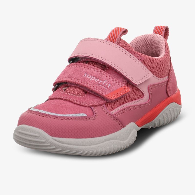 Sportlicher pinker Kinderschuh mit Klettverschluss und rutschfester Sohle für sichereren Halt und Komfort.