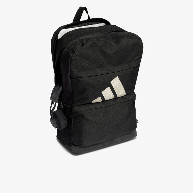 Schwarzer Rucksack mit großem Hauptfach, weißem Logo und verstellbaren Trägern, ideal für Alltag und Schule