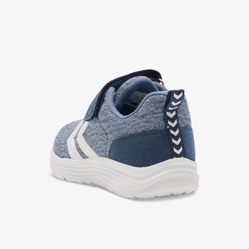 Bequemer blauer Sportschuh mit Klettverschluss und rutschfester Sohle, perfekt für aktiven Alltag