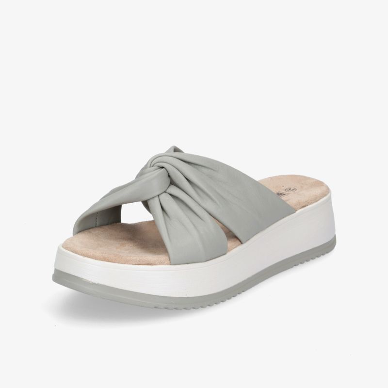 Stylische graue Plateau-Sandale mit Knotendesign und bequemer Sohle für modischen Sommerkomfort.
