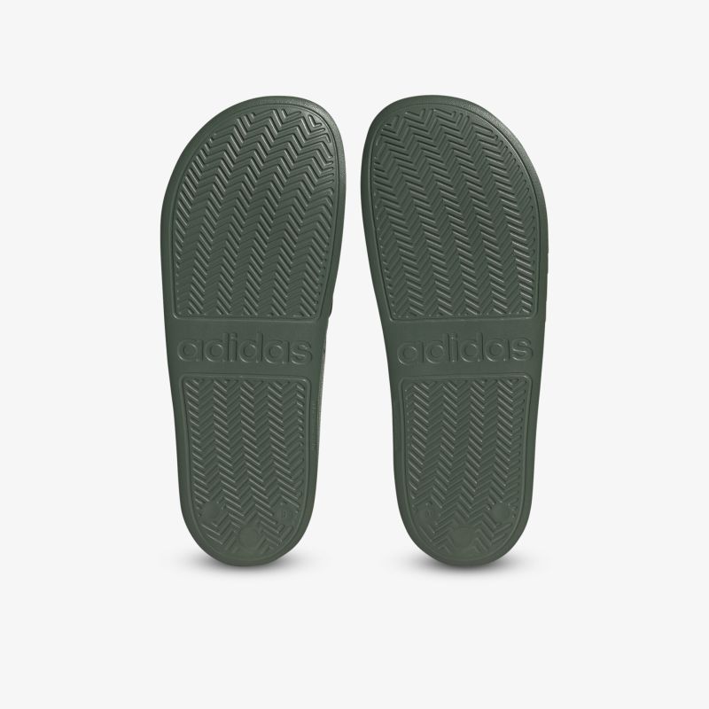 Rutschfeste und komfortable grüne Sohlen für optimalen Halt und hohen Tragekomfort