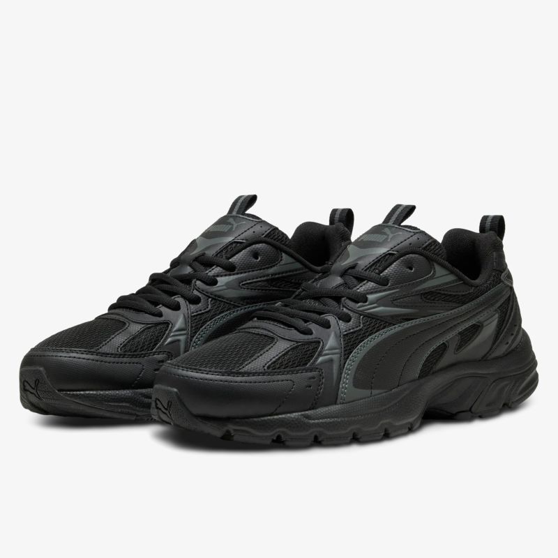 Schwarze Sportschuhe mit robustem Design, komfortabel und leicht für vielseitigen Einsatz