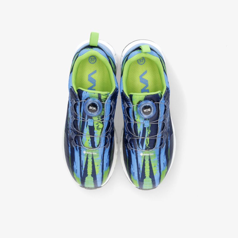 Blaue und grüne Schuhe mit modernem Design und sportlichem Komfort, perfekte Passform und stylische Optik.