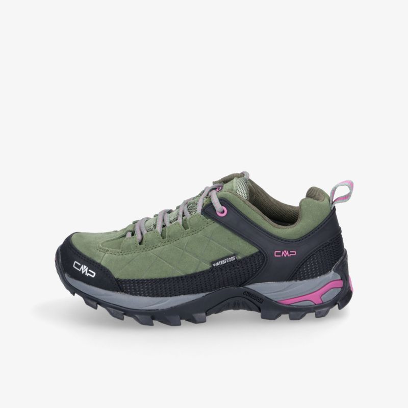 Seitliche Ansicht eines robusten Wanderschuhs mit rutschfester Sohle und gepolsterter Oberfläche, ideal für Outdoor-Aktivitäten.
