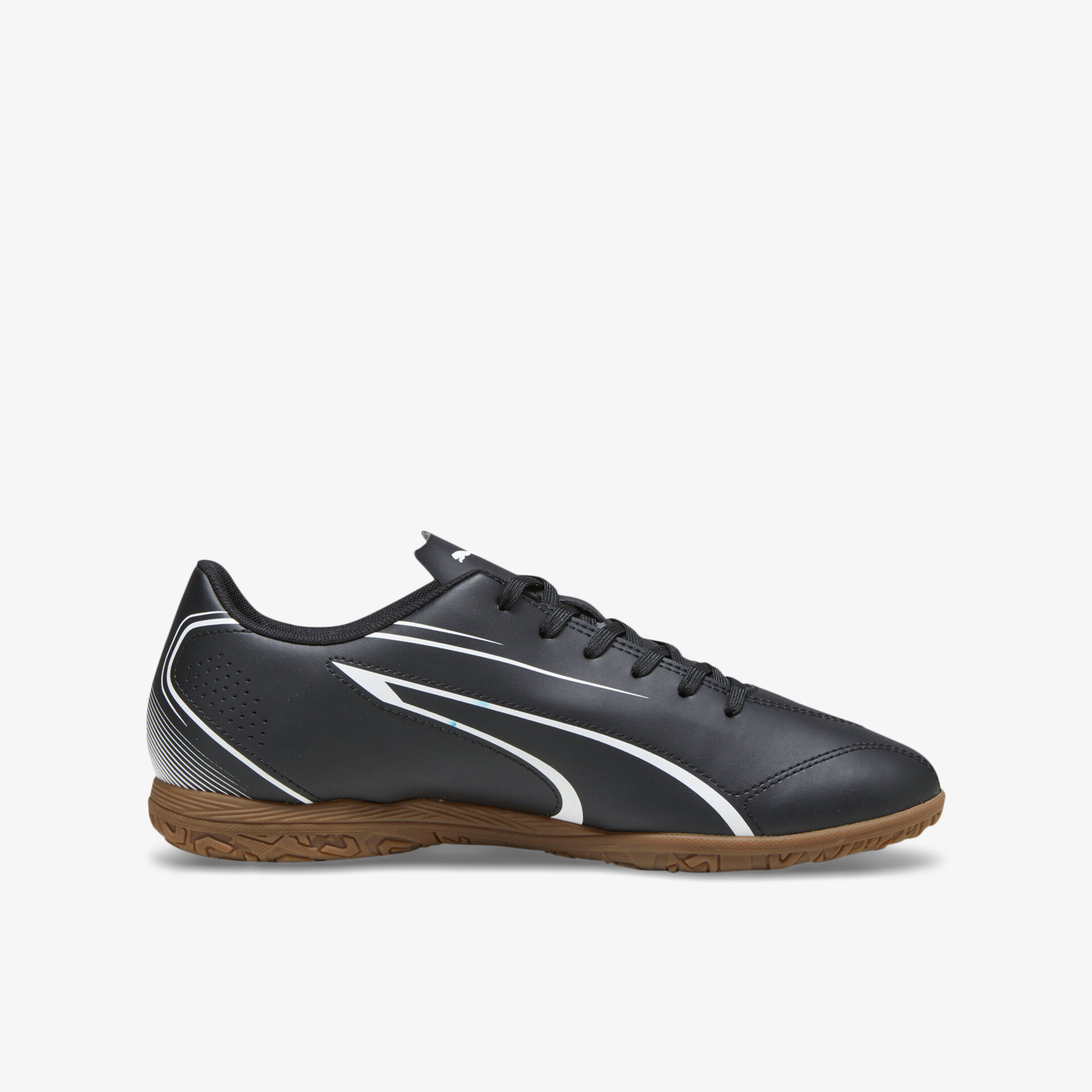 Seitlicher Blick auf einen schwarzen Sportschuh mit brauner Sohle, leicht und mit rutschfester Laufsohle