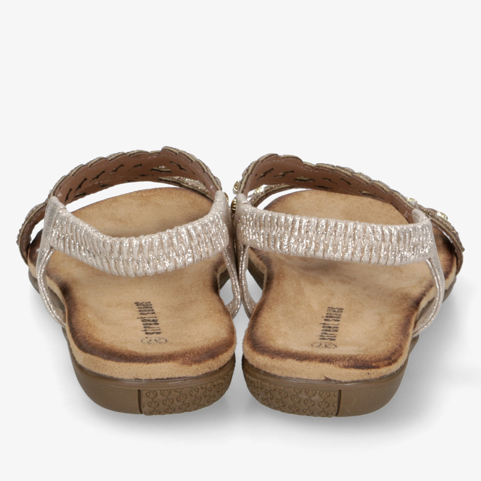 Bequeme braune Sandalen mit verstellbaren Riemen und gepolsterter Innensohle, ideal für warmes Wetter