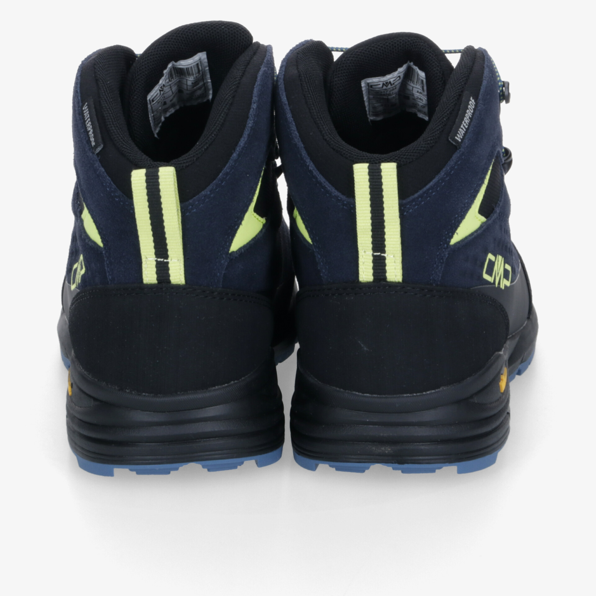 Robuste Wanderschuhe in Rückansicht mit gepolstertem Schaft und rutschfester, profilierter Sohle für sicheren Halt