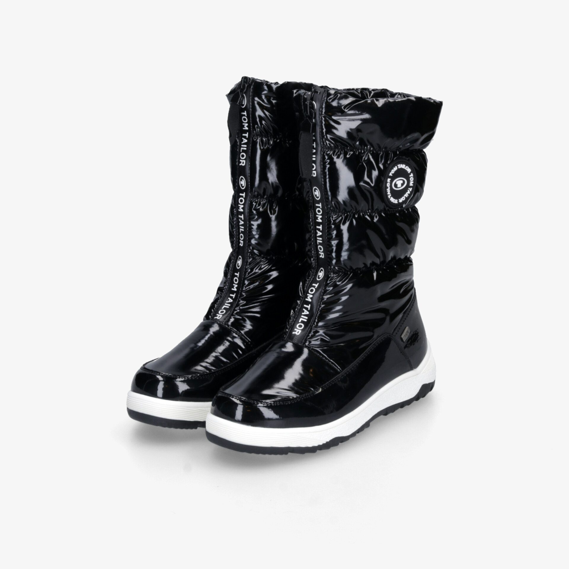 Schwarze Winterstiefel mit wasserabweisendem Material, warmem Innenfutter und rutschfester, leichter Sohle