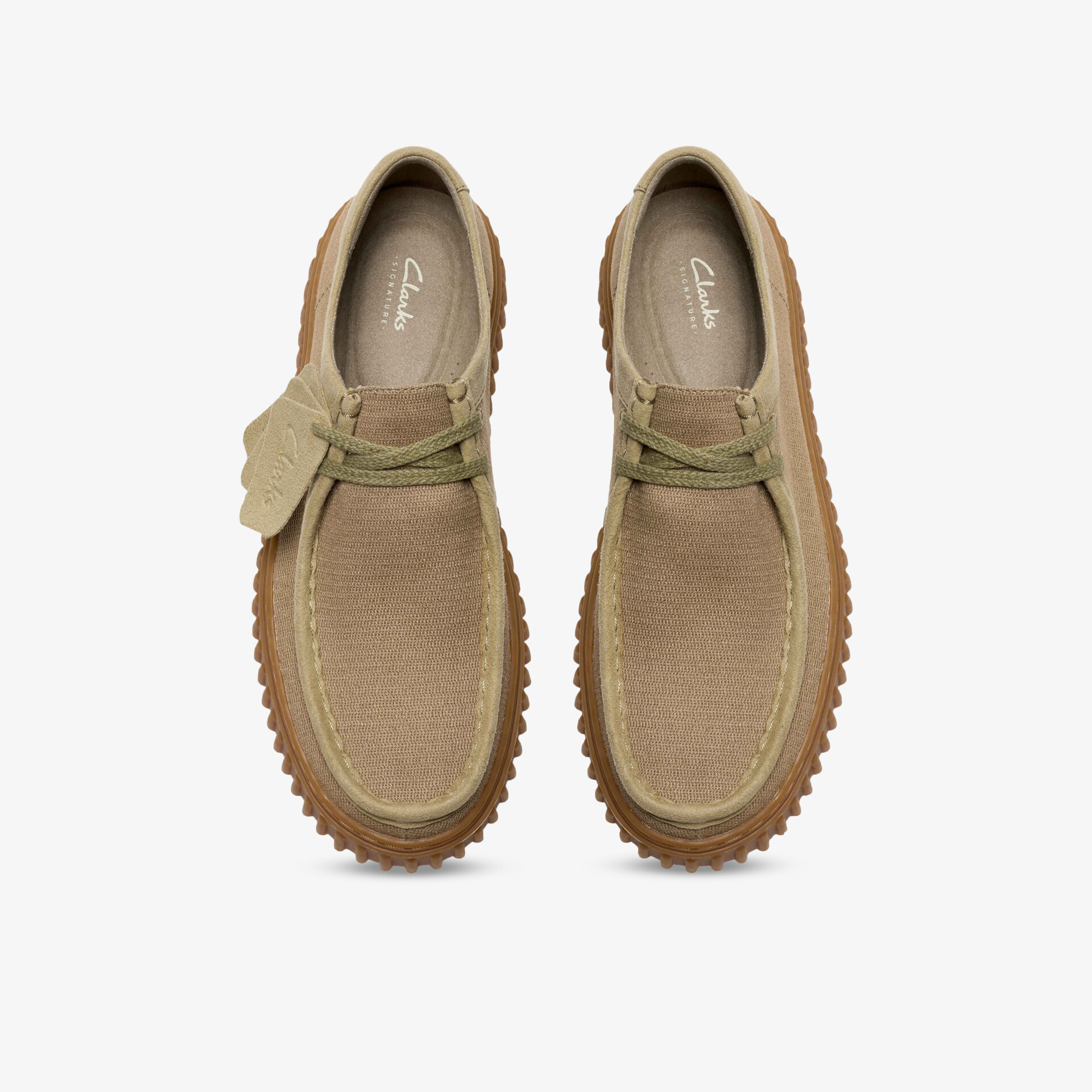 Beige Sneaker im Paar aus robuster Herstellung mit rutschfester Sohle und angenehmem Tragekomfort, Draufsicht