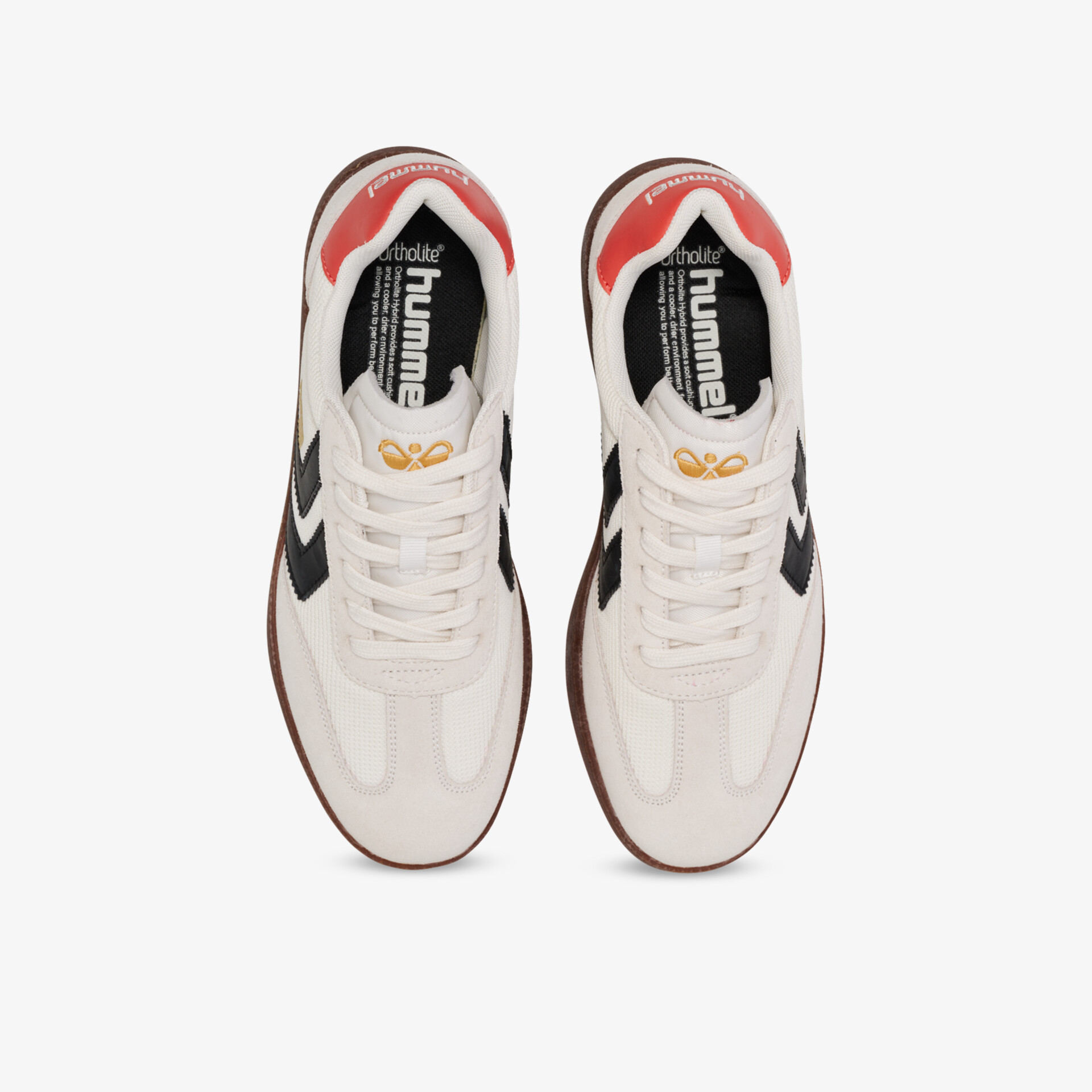 Sportliche weiße Puma Sneaker als Paar in Draufsicht, bequem und stylisch mit leichter Schnürung und modernem Design