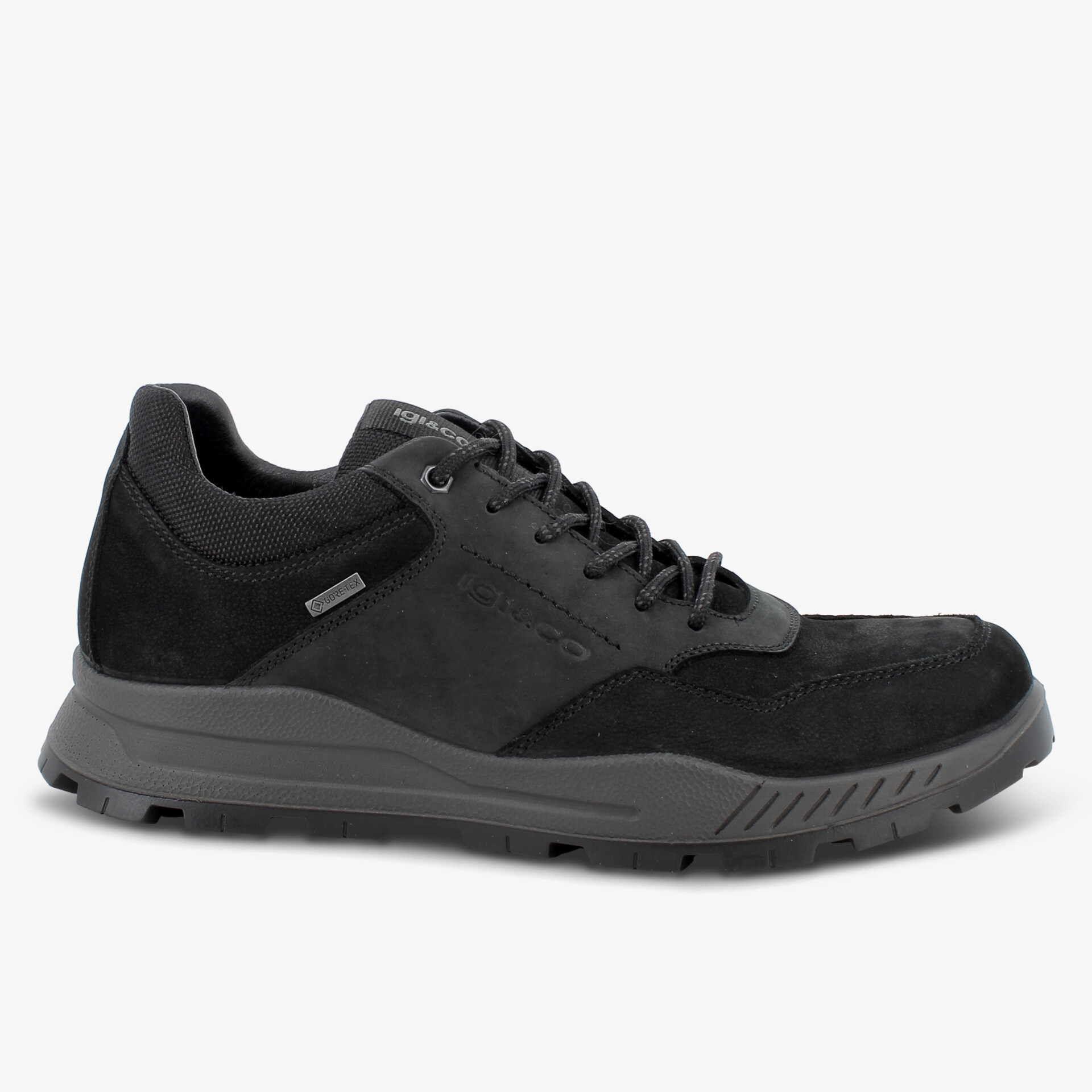 schwarzer strapazierfähiger Schuh mit rutschfester Sohle und bequemer Passform, seitliche Ansicht