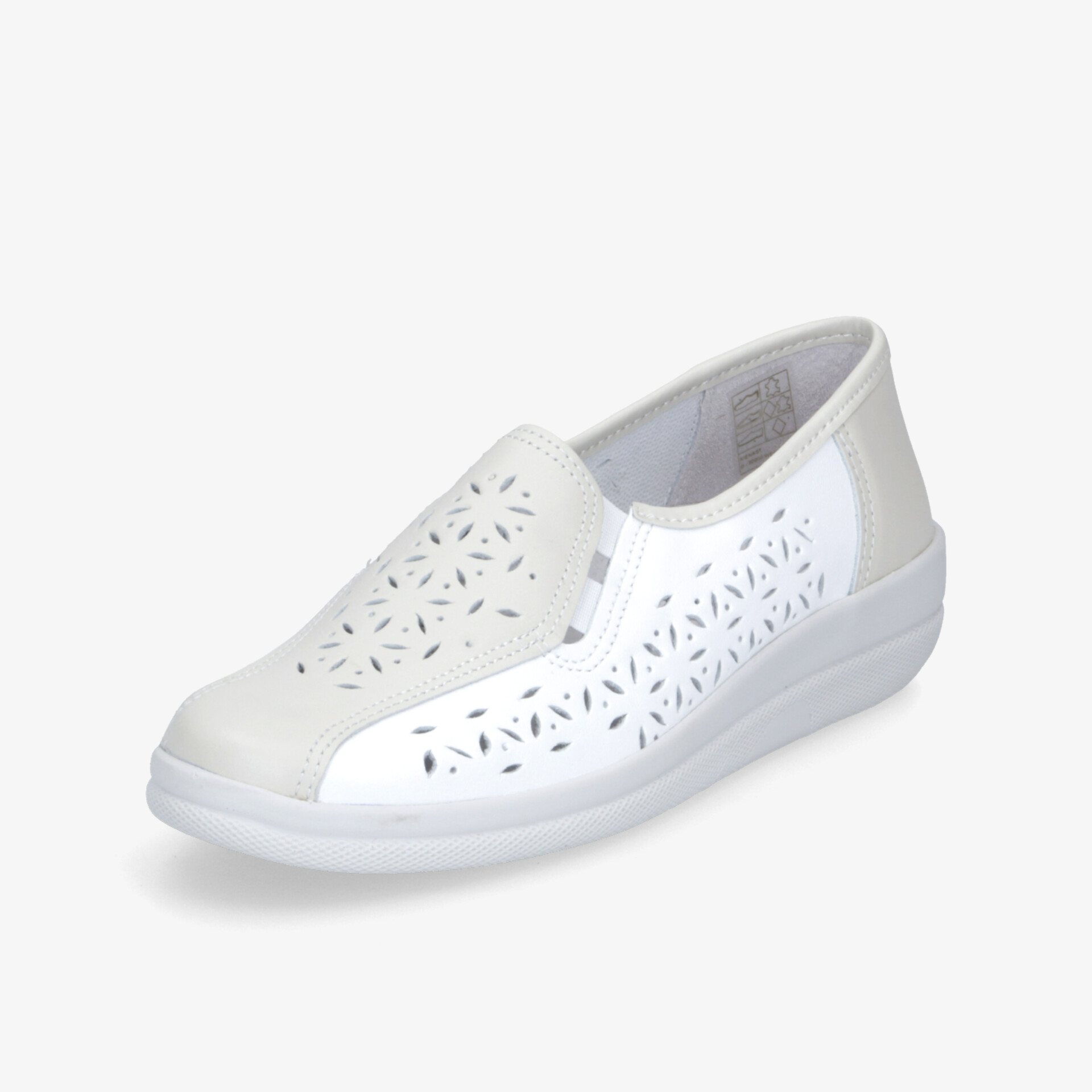 Weißer Slip-On Schuh mit atmungsaktiven Lochungen, leichtem und flexiblem Material, ideal für hohen Komfort