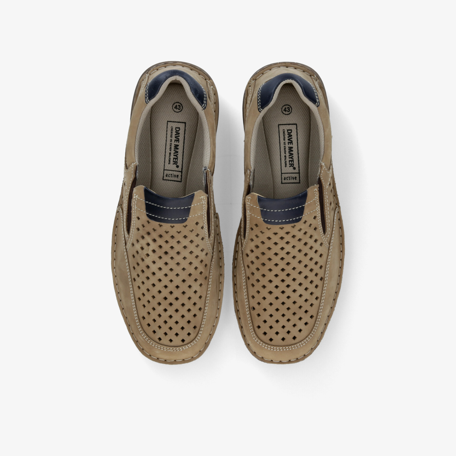 Leichte, atmungsaktive Sommer-Slipper in Beige mit perforiertem Muster für optimalen Tragekomfort