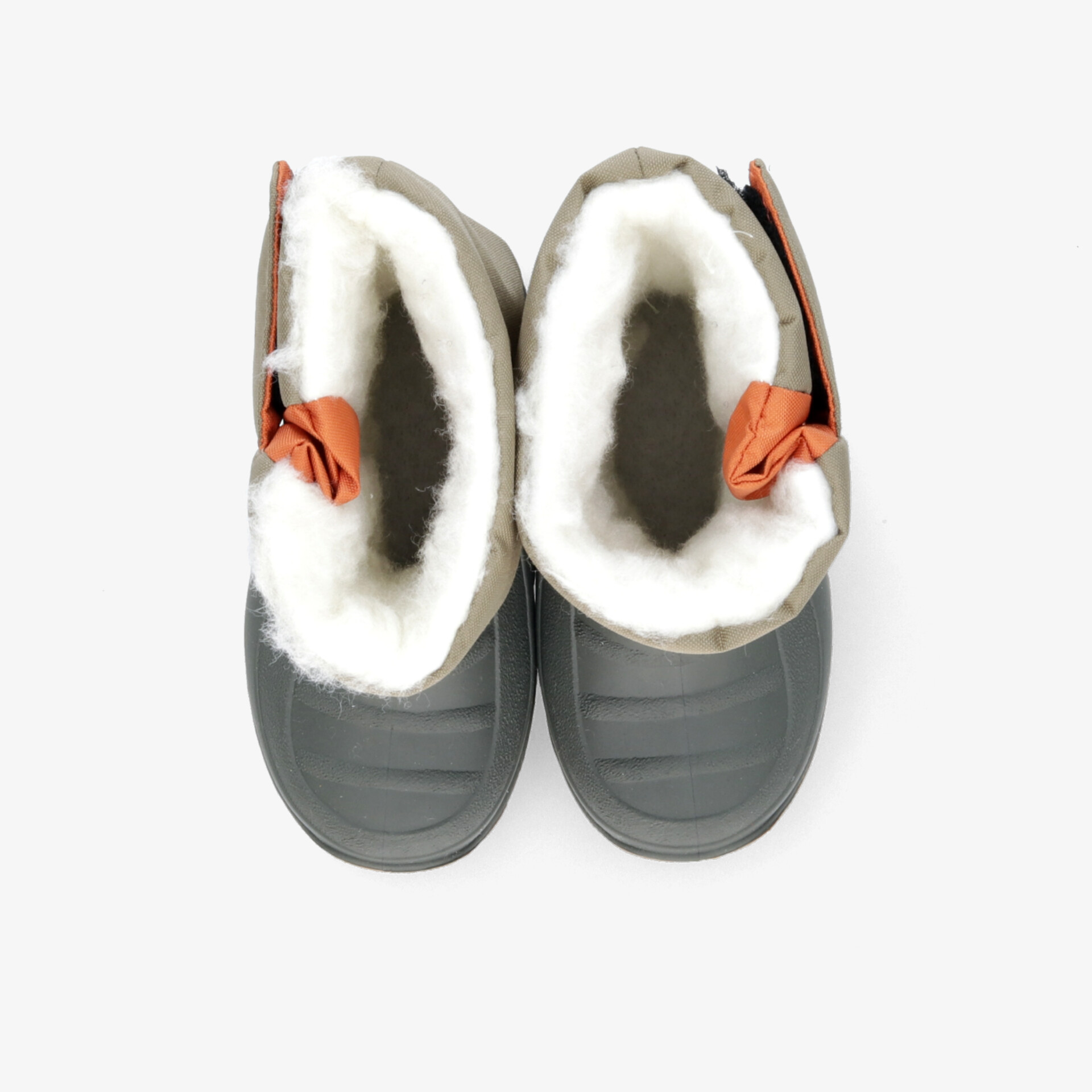 Warme Stiefel mit weicher, kuscheliger Innenfütterung, wasserabweisend und rutschfester Sohle, bequem und robust