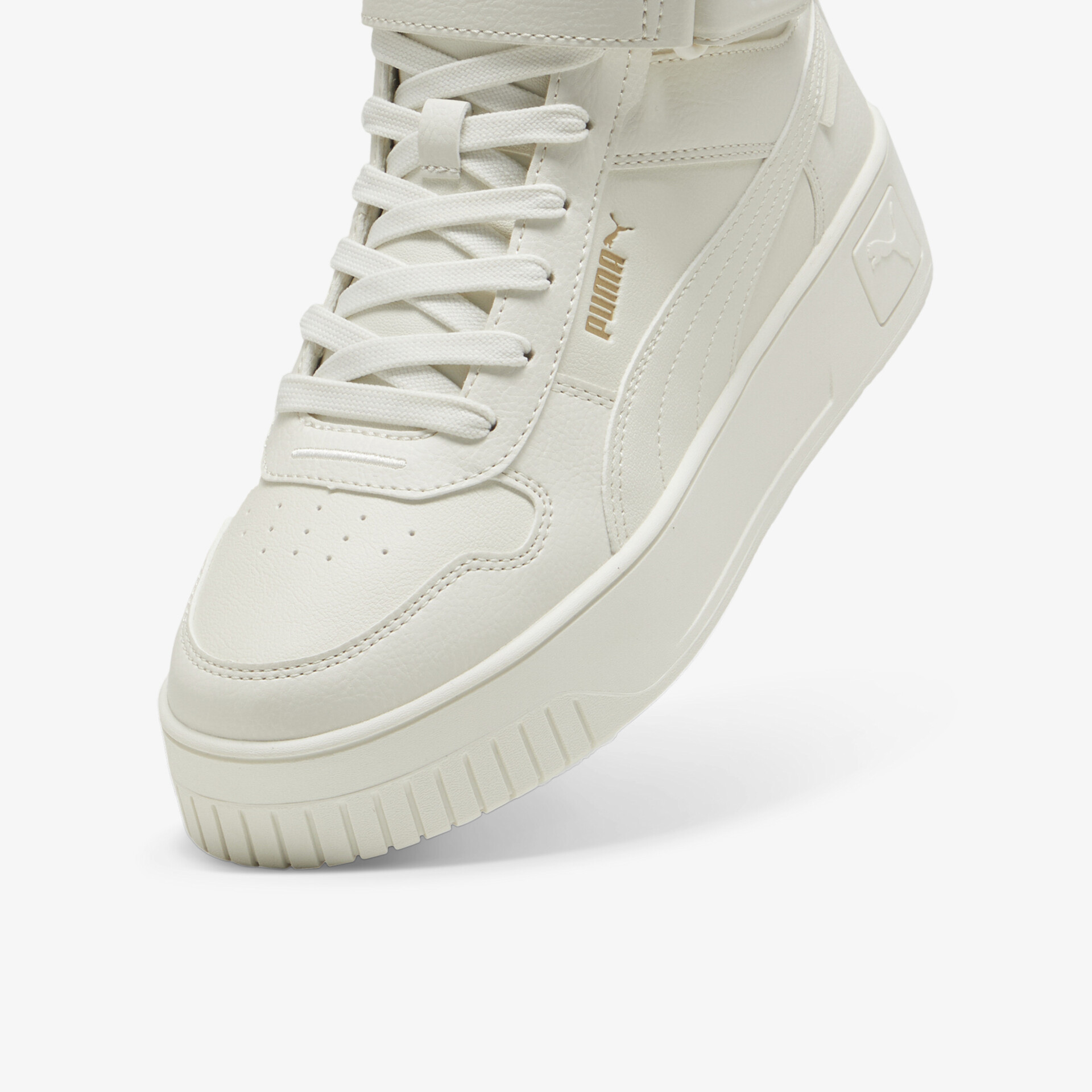 Weißer Sneaker mit sportlichem Design und strapazierfähiger Sohle, komfortable Passform, modern und robust