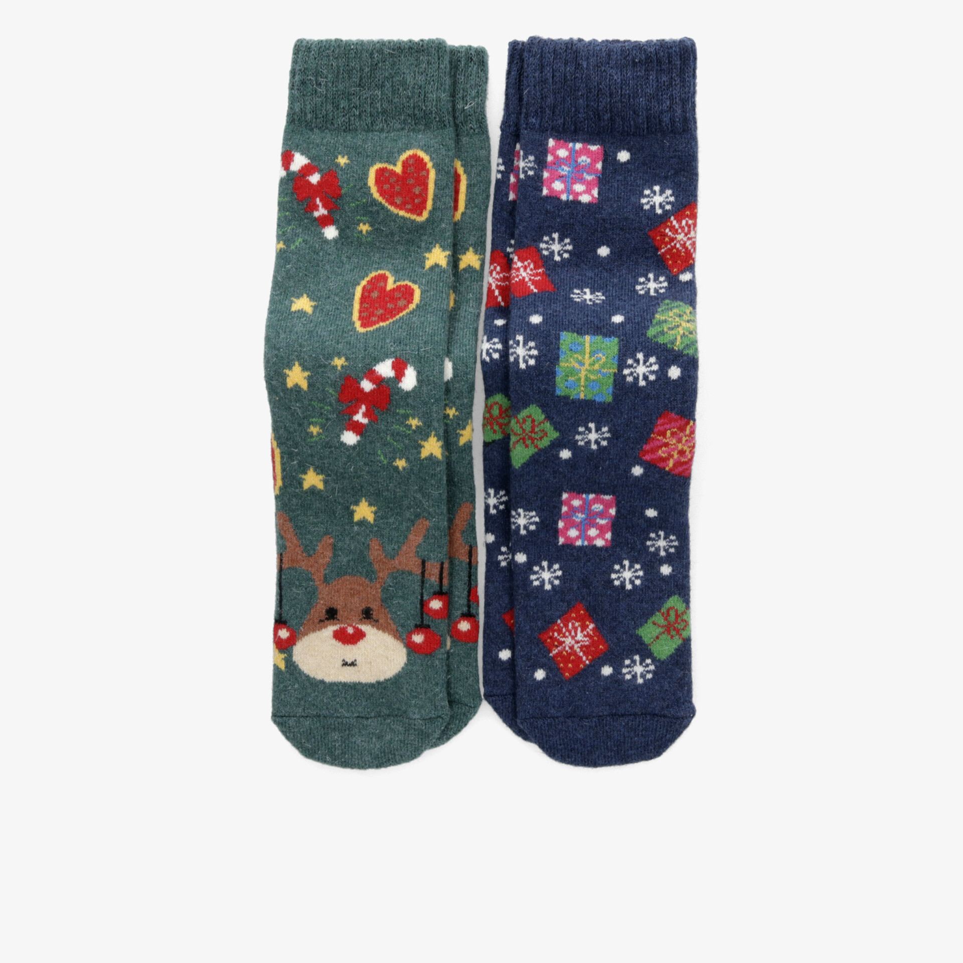 Bunte Weihnachtssocken mit Motiv in kräftigen Farben, weich und gemütlich, ideal für kalte Tage und festliche Stimmung