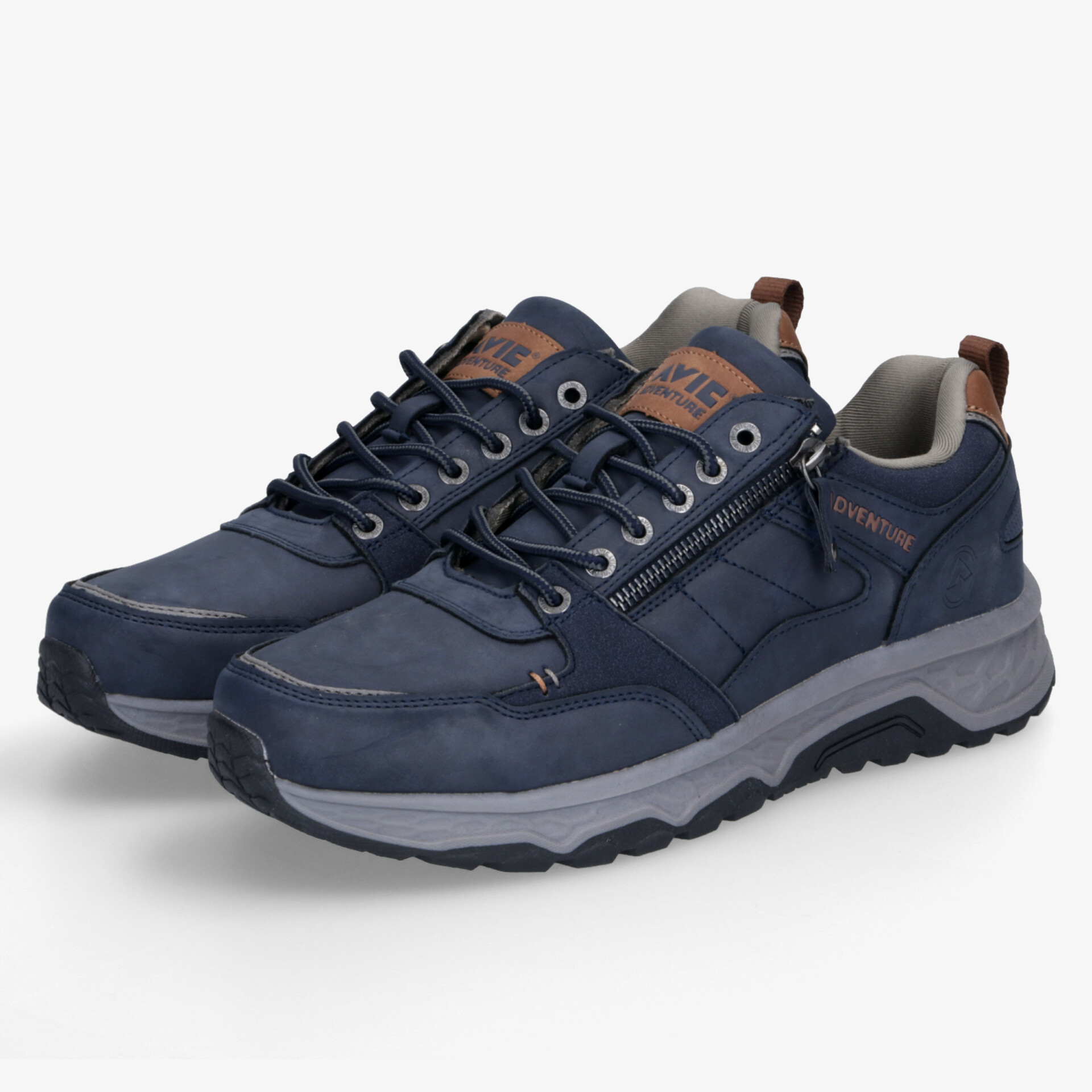 Robuste sportliche Sneaker in Blau und Schwarz mit gepolsterter Sohle und rutschfestem Profil