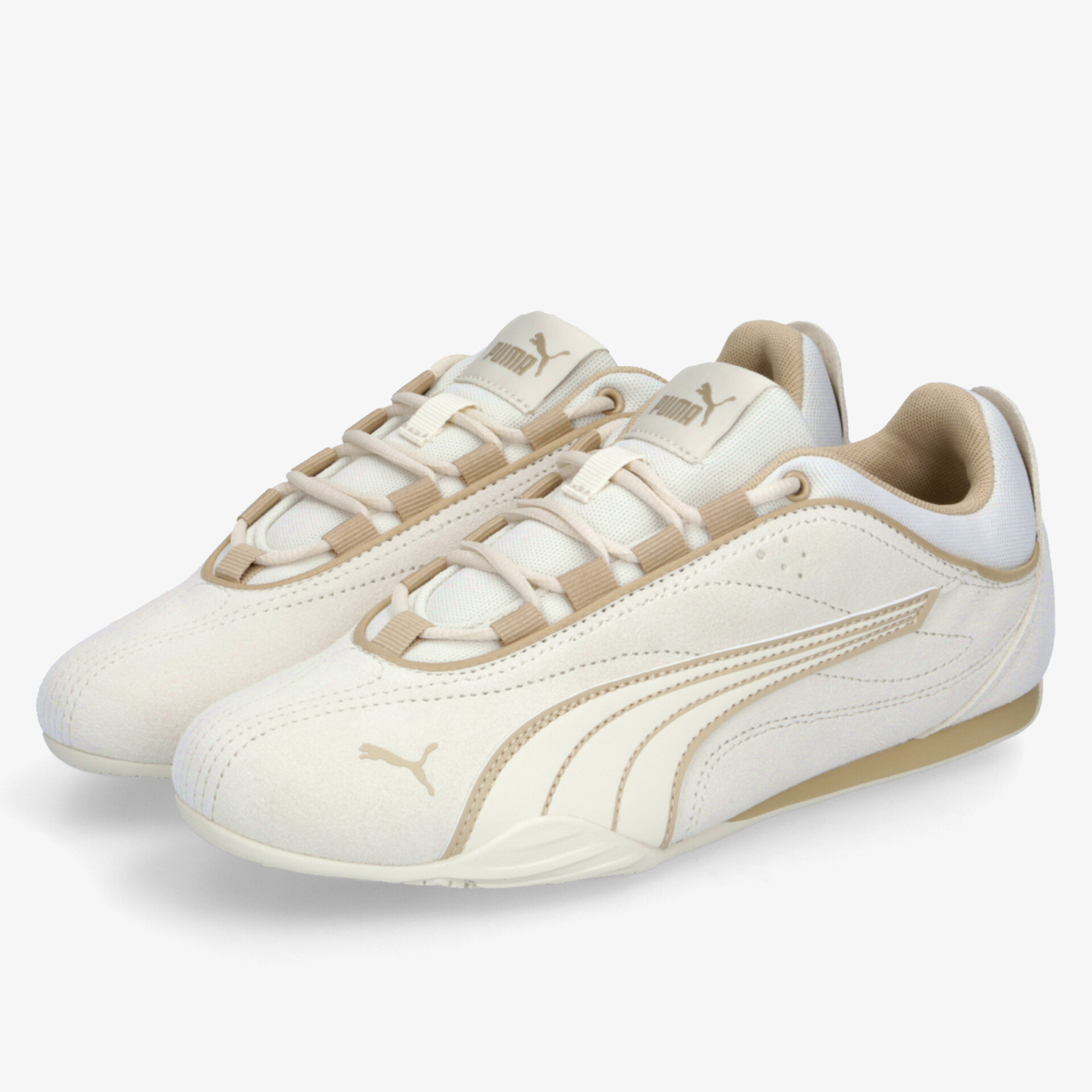 Leichte Sportschuhe in Creme mit beiger Sohle, bequeme Passform und modernes, flexibles Design als Paar