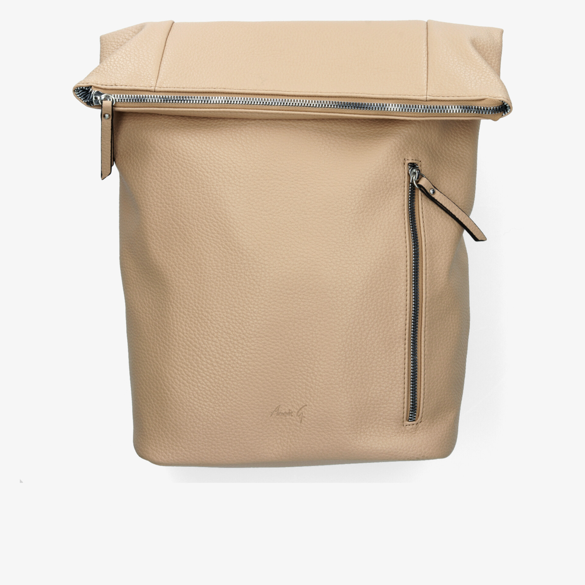 Beiger Rucksack mit Rollverschluss und seitlicher Reißverschlusstasche, robust und funktional
