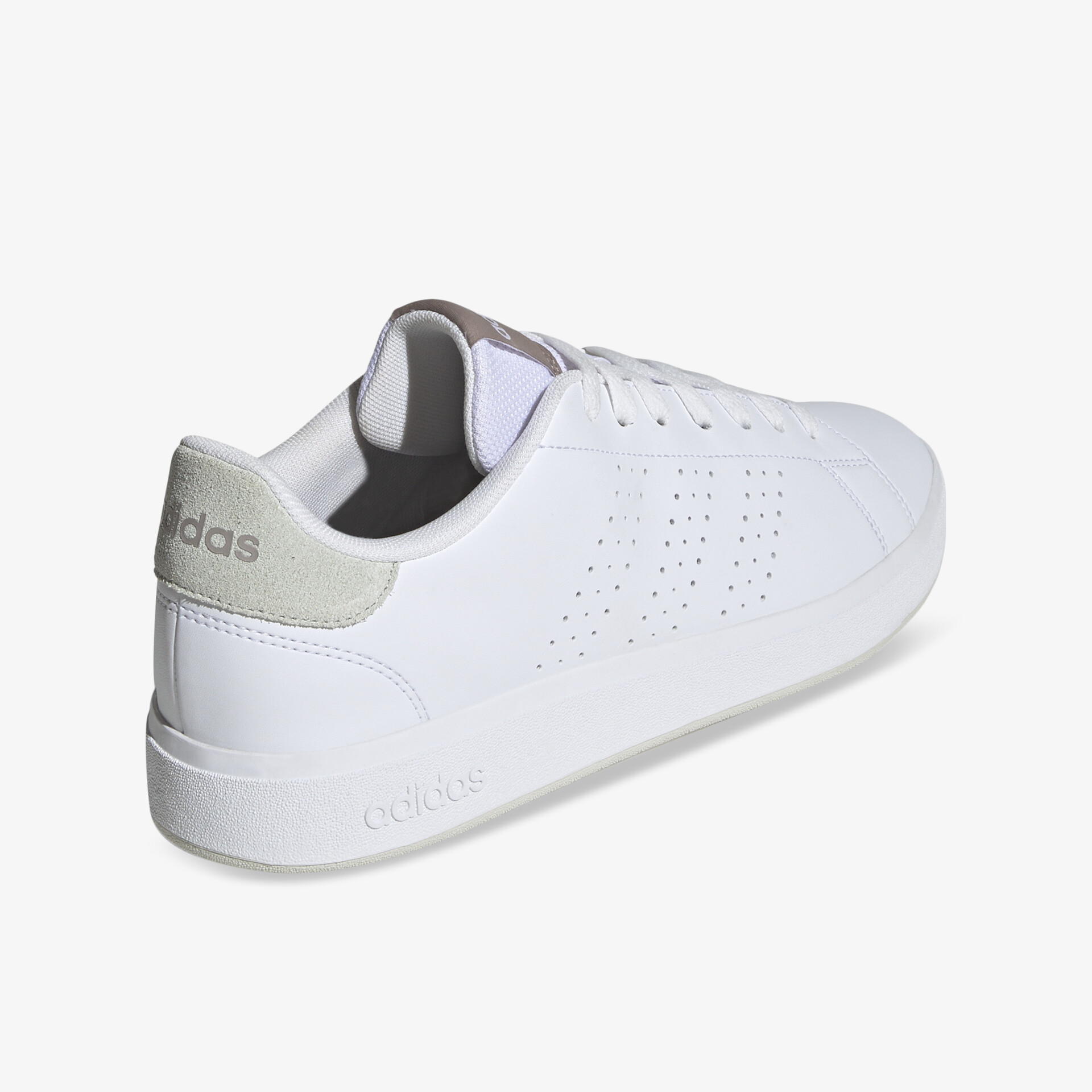 Weißer Sneaker seitlich mit atmungsaktivem Obermaterial und leichter Sohle für hohen Tragekomfort