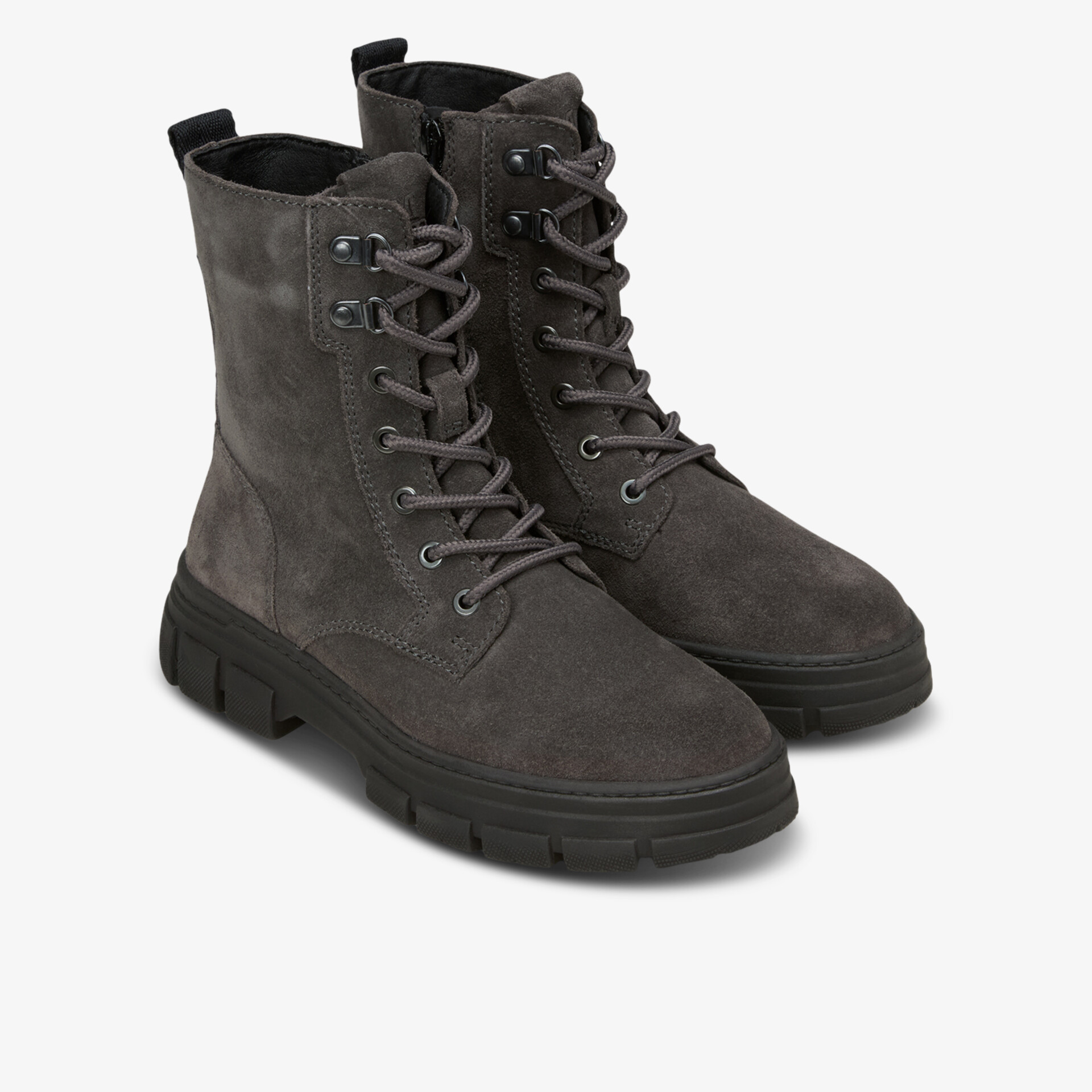 Robuster Schnürstiefel aus hochwertigem Material mit bequemer Passform und langlebiger Sohle