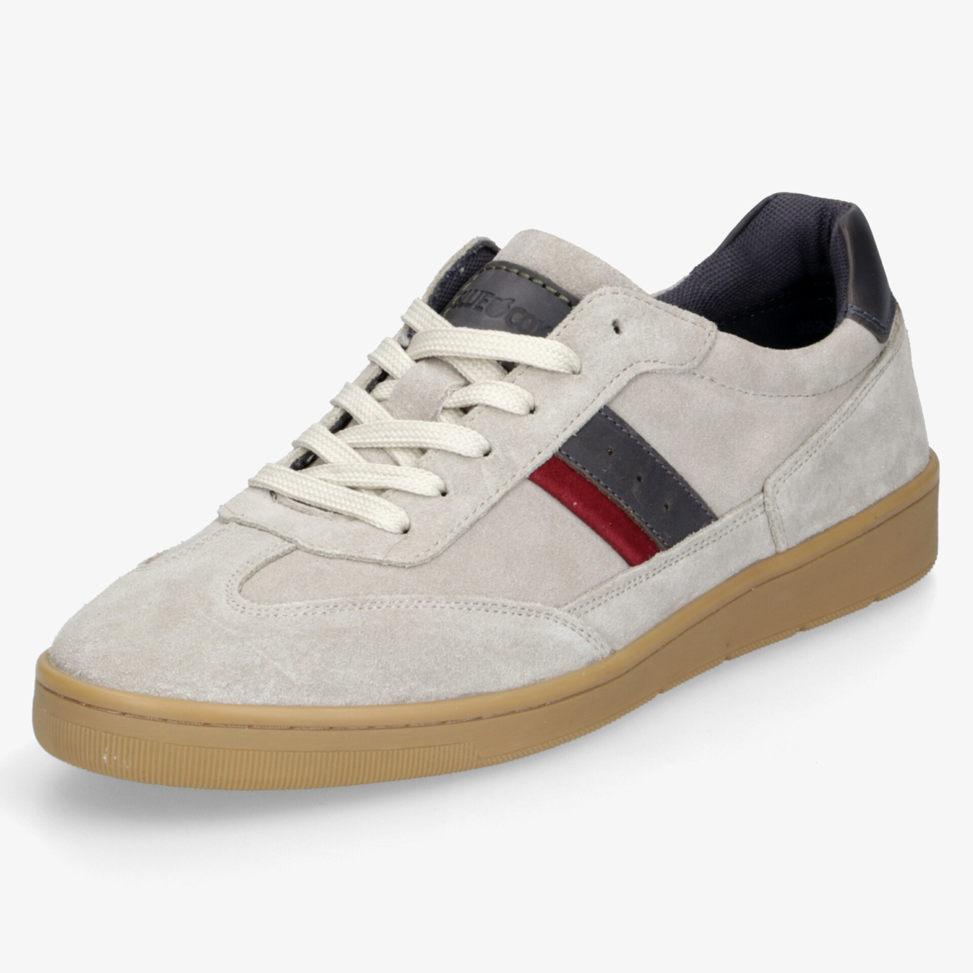 Beiger Sneaker mit robustem Gummisohle und sportlicher Schnürung, seitlicher modischer Streifen betont Design