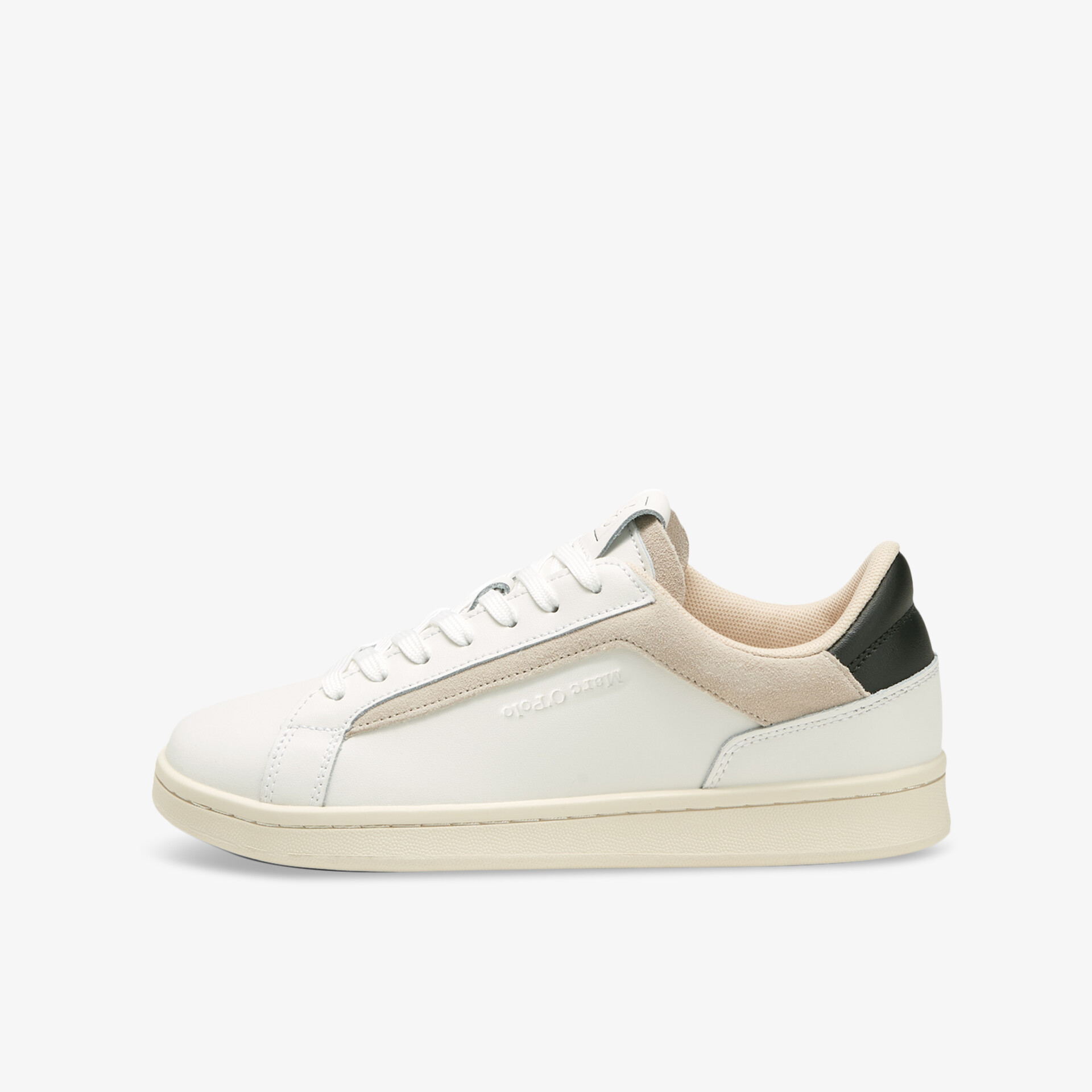 Moderner weißer Sneaker mit seitlichen Akzenten und bequemem Sitz für jeden Anlass.