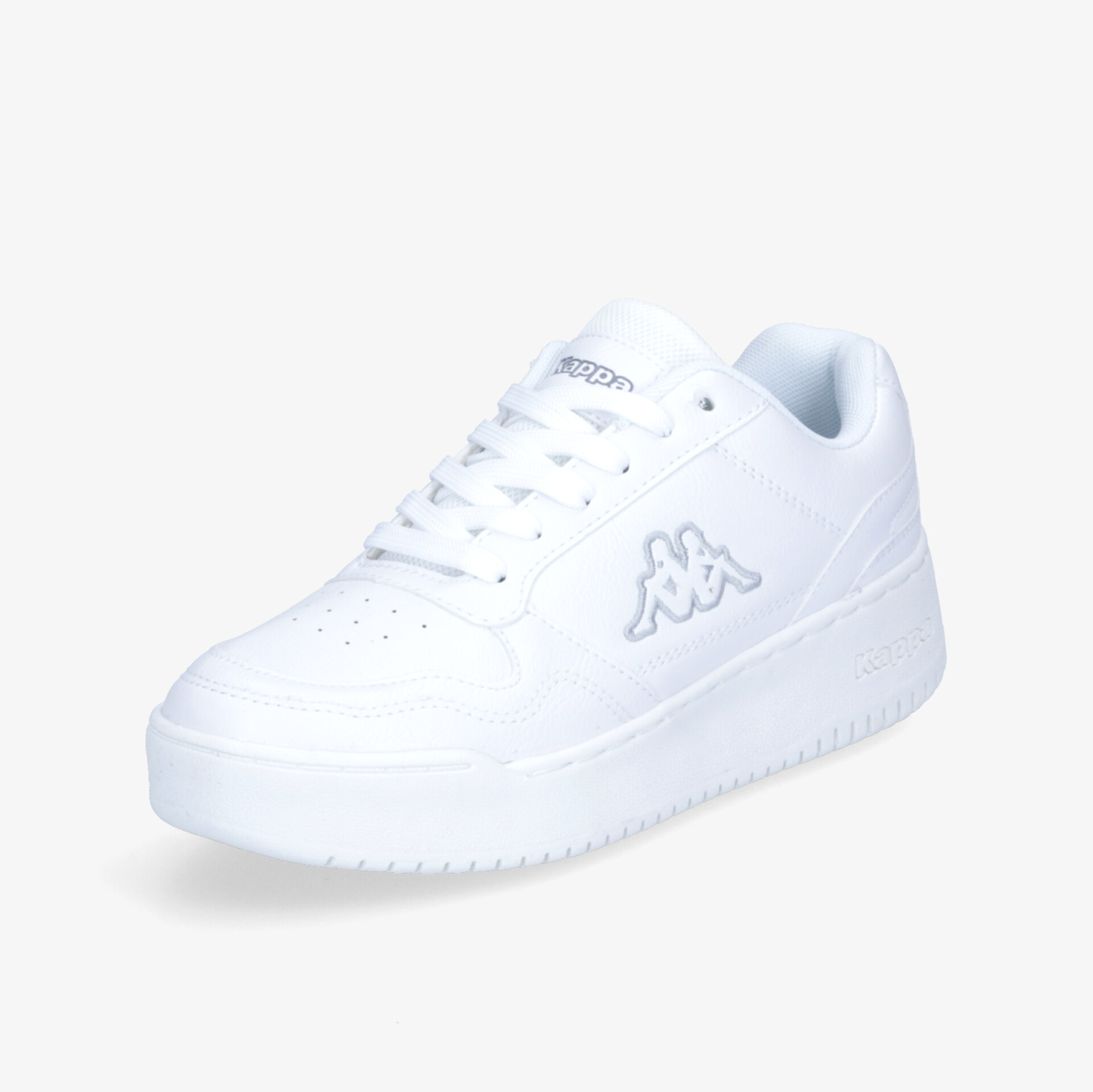 Moderner weißer Sneaker mit Logo-Detail und rutschfester Sohle für maximalen Komfort und Stil.