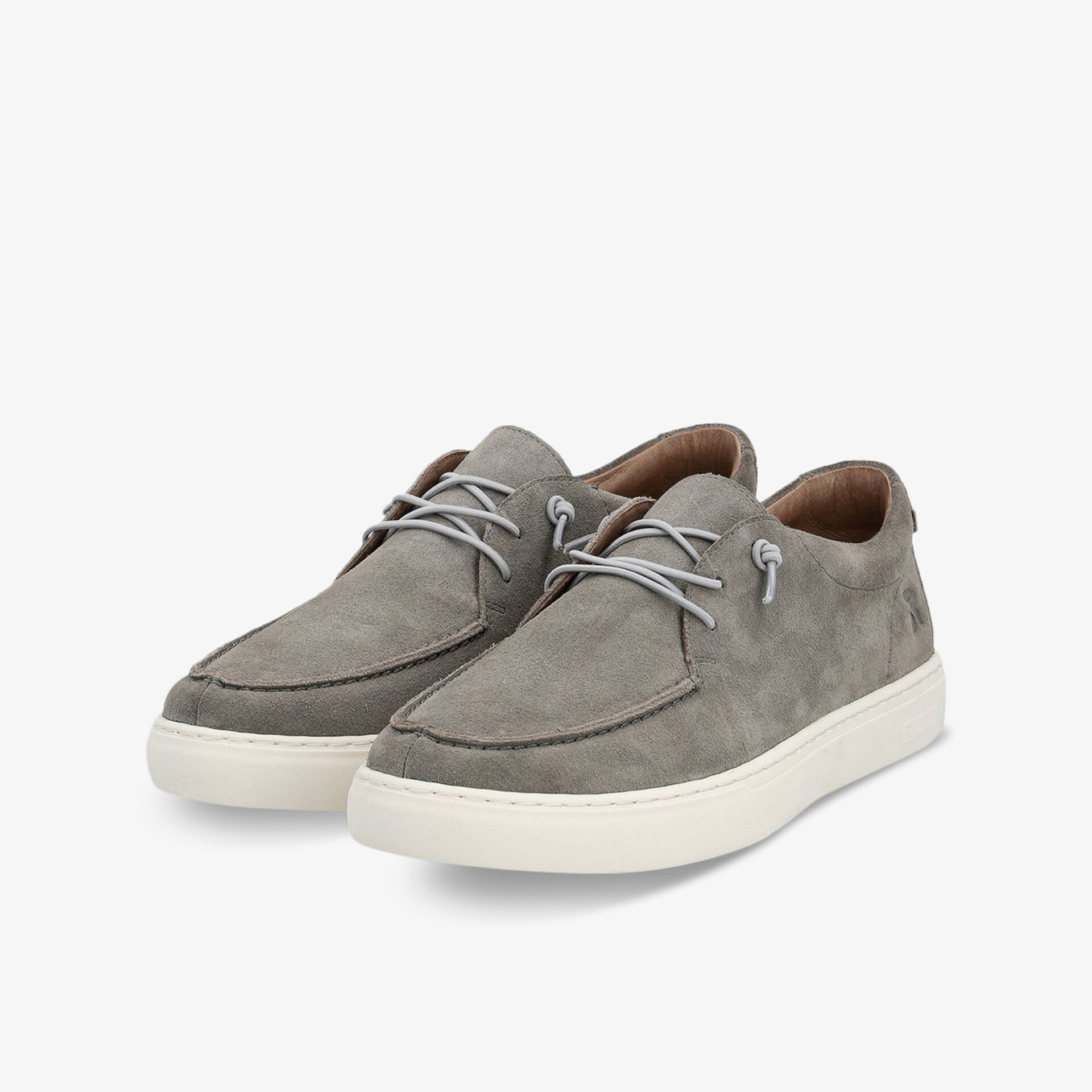 Graue Leder-Sneaker mit weißen Sohlen, komfortabel und modern, robustes Material und stylisches Design