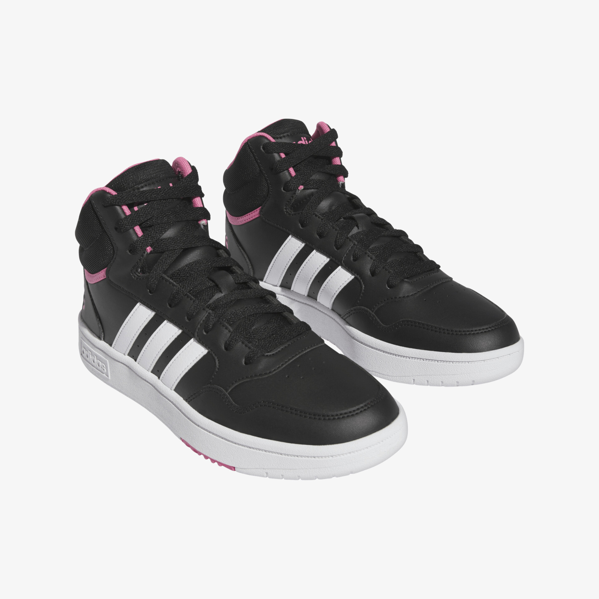 Moderner High-Top Sneaker in Schwarz-Weiß mit auffälligen Akzenten und klassischem Design.