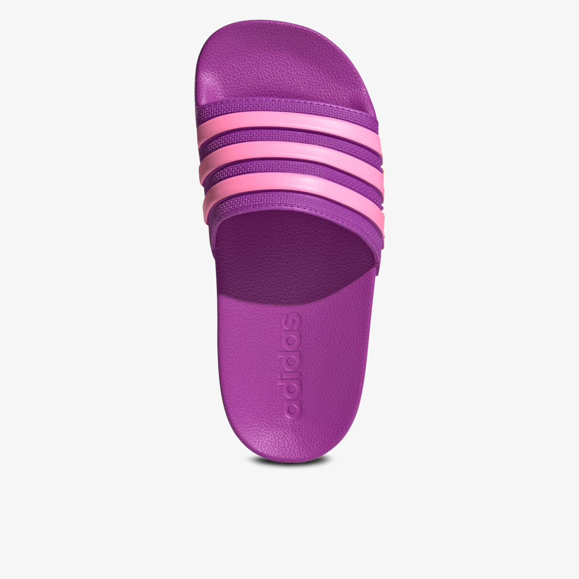 Obere Ansicht einer sportlichen lila Badepantoletten mit rosa Streifen, bequem und leicht für Sommer