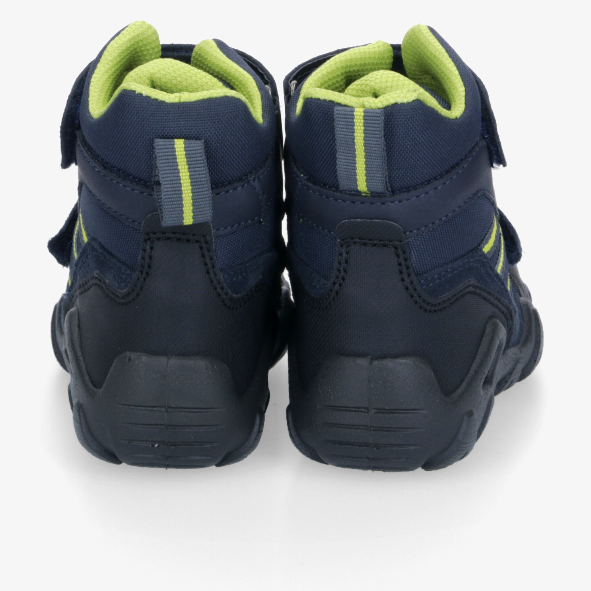 Robuste Sportschuhe in Blau mit leuchtend grüner Polsterung, stabile Sohle und praktischer Klettverschluss von hinten