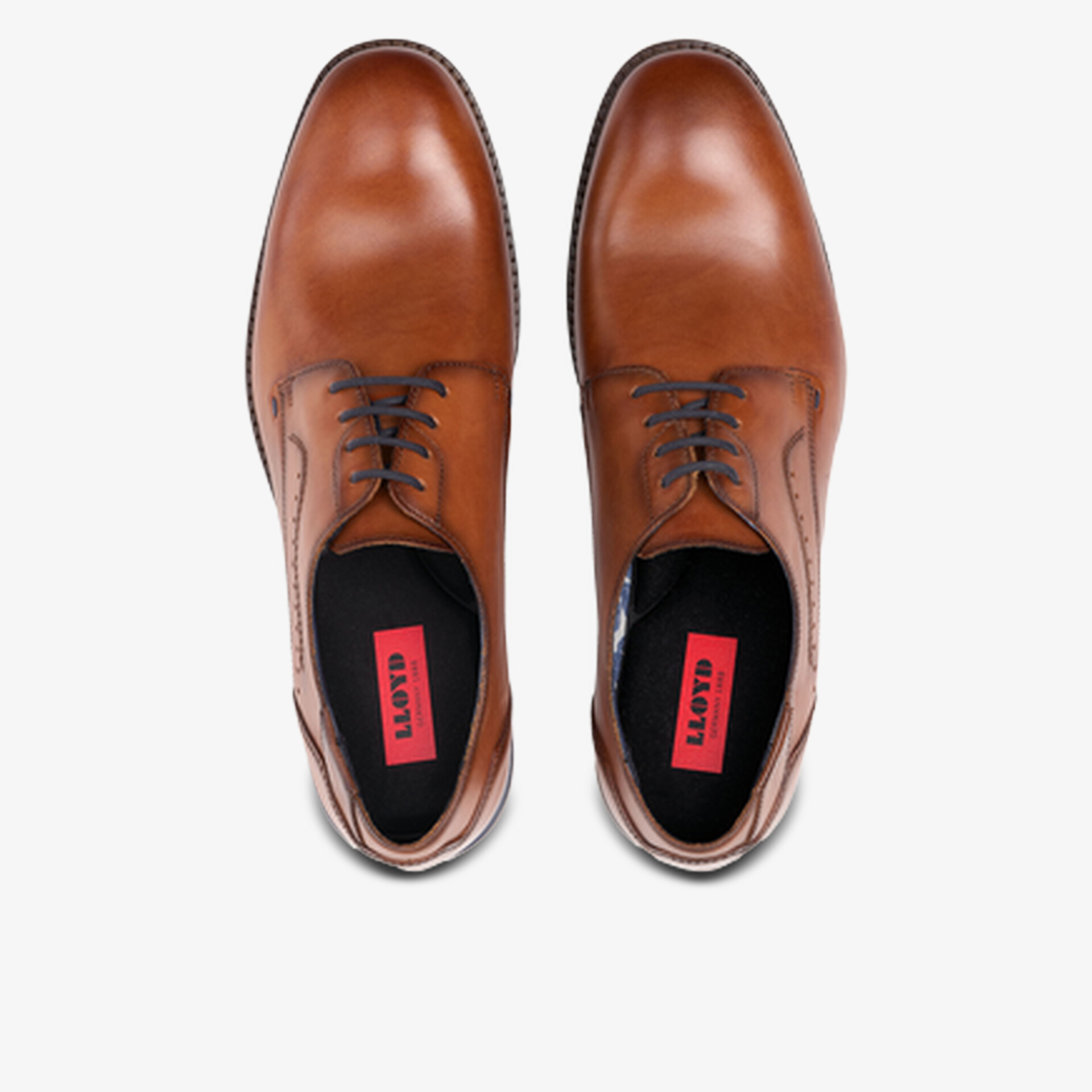 Elegante braune Lederschnürschuhe mit hochwertiger Verarbeitung und klassischem Stil, Paaransicht von oben