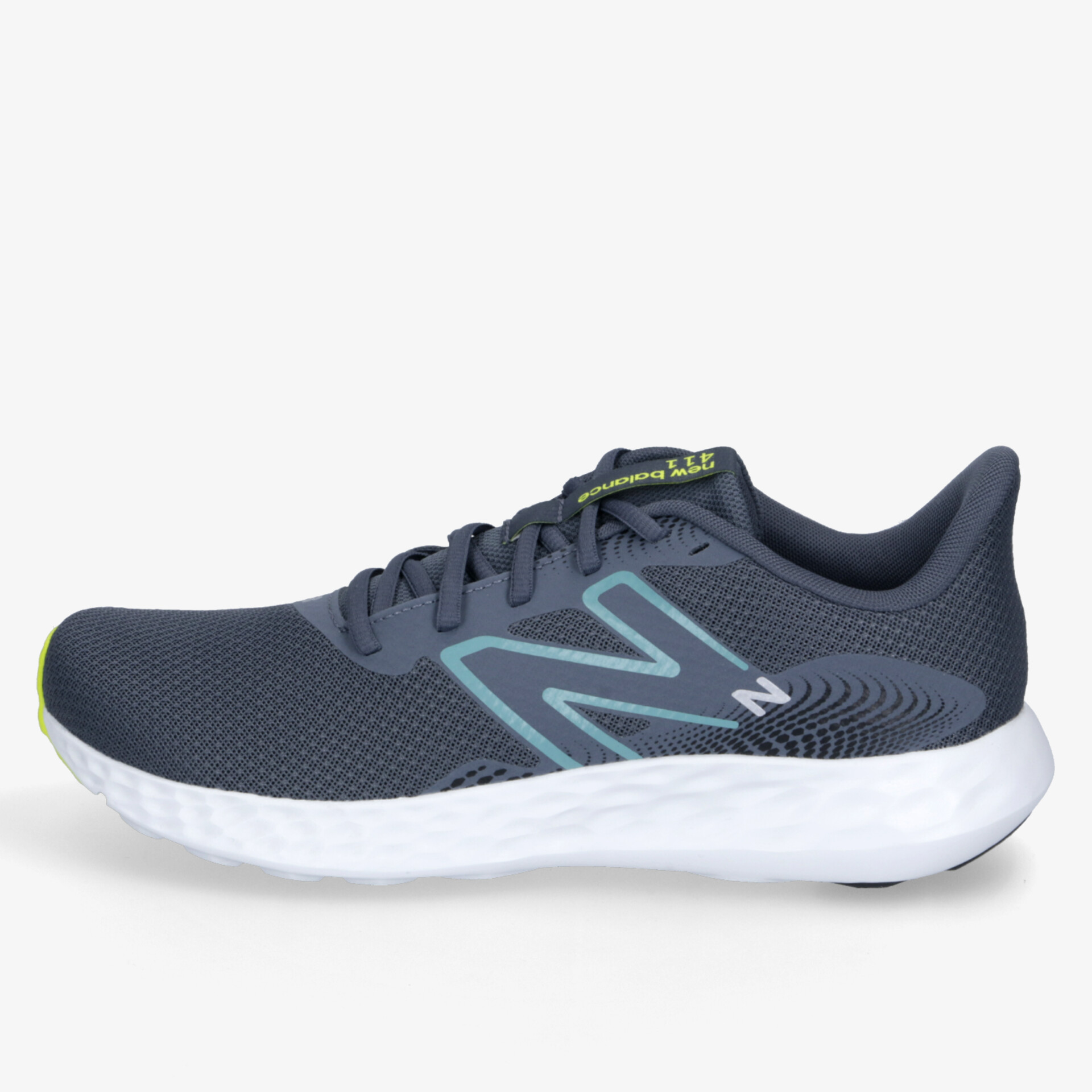 Leichter, atmungsaktiver Sportschuh in dunkelblau mit weißer Sohle und grünem Logo für optimalen Komfort.