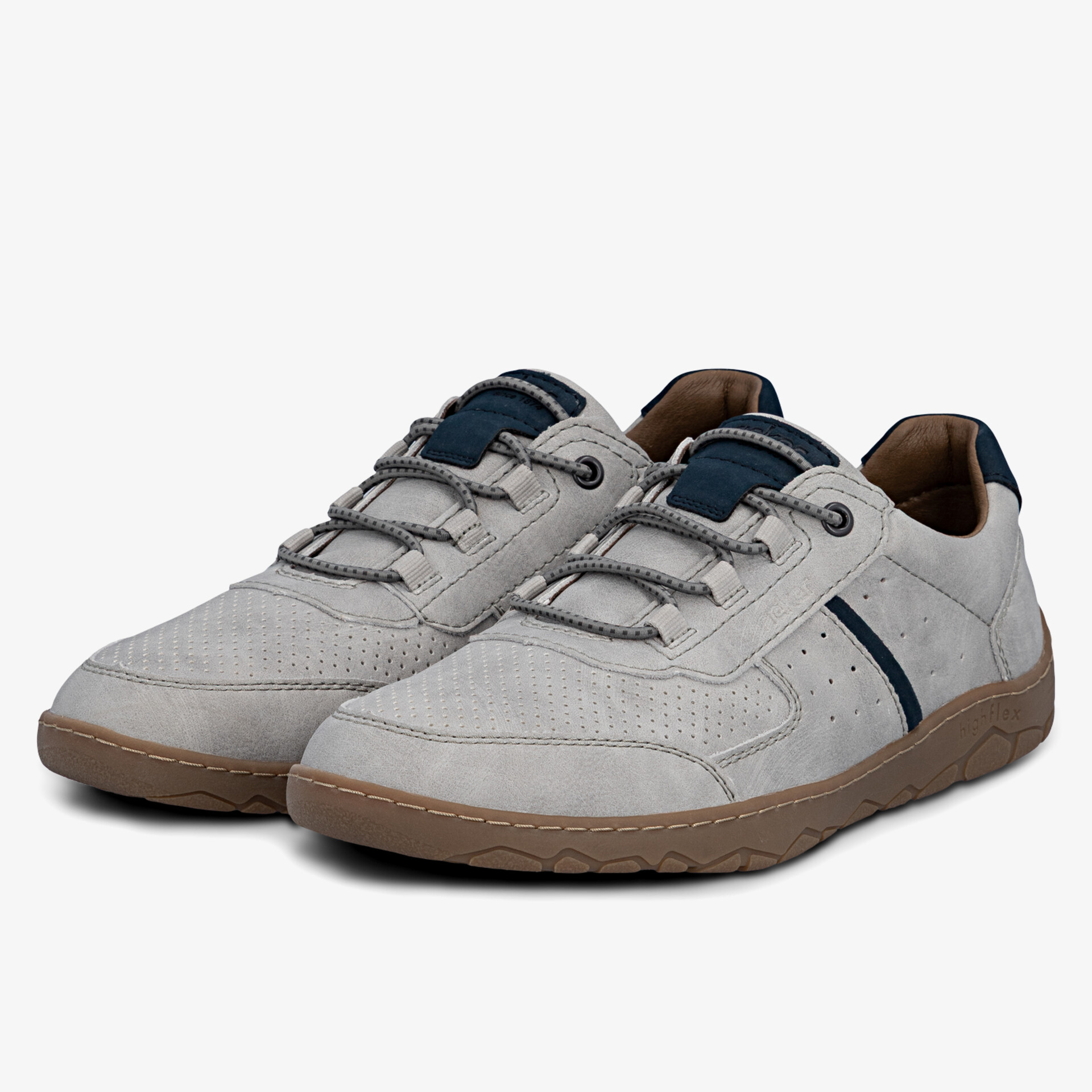 Leichte Sneakers mit atmungsaktivem Material und komfortabler Passform, ideal für sportliche Aktivitäten