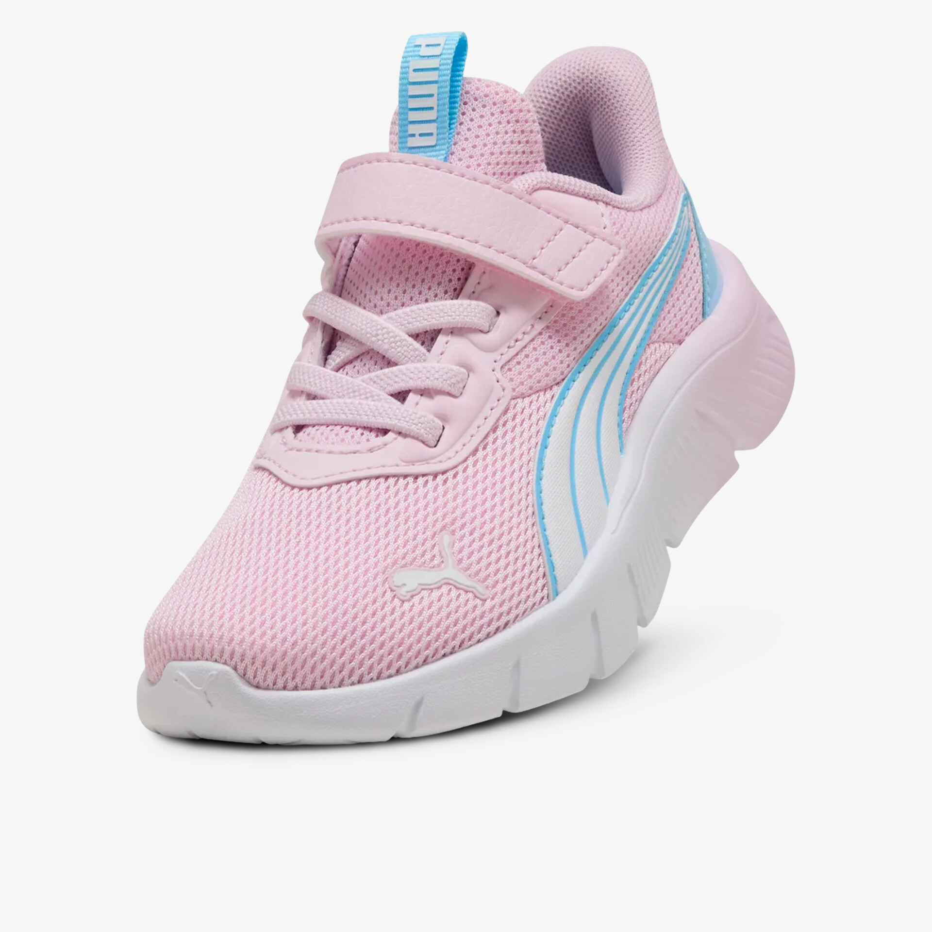 Leichter sportlicher Sneaker mit atmungsaktivem Mesh, bequemer Passform und rutschfester Sohle