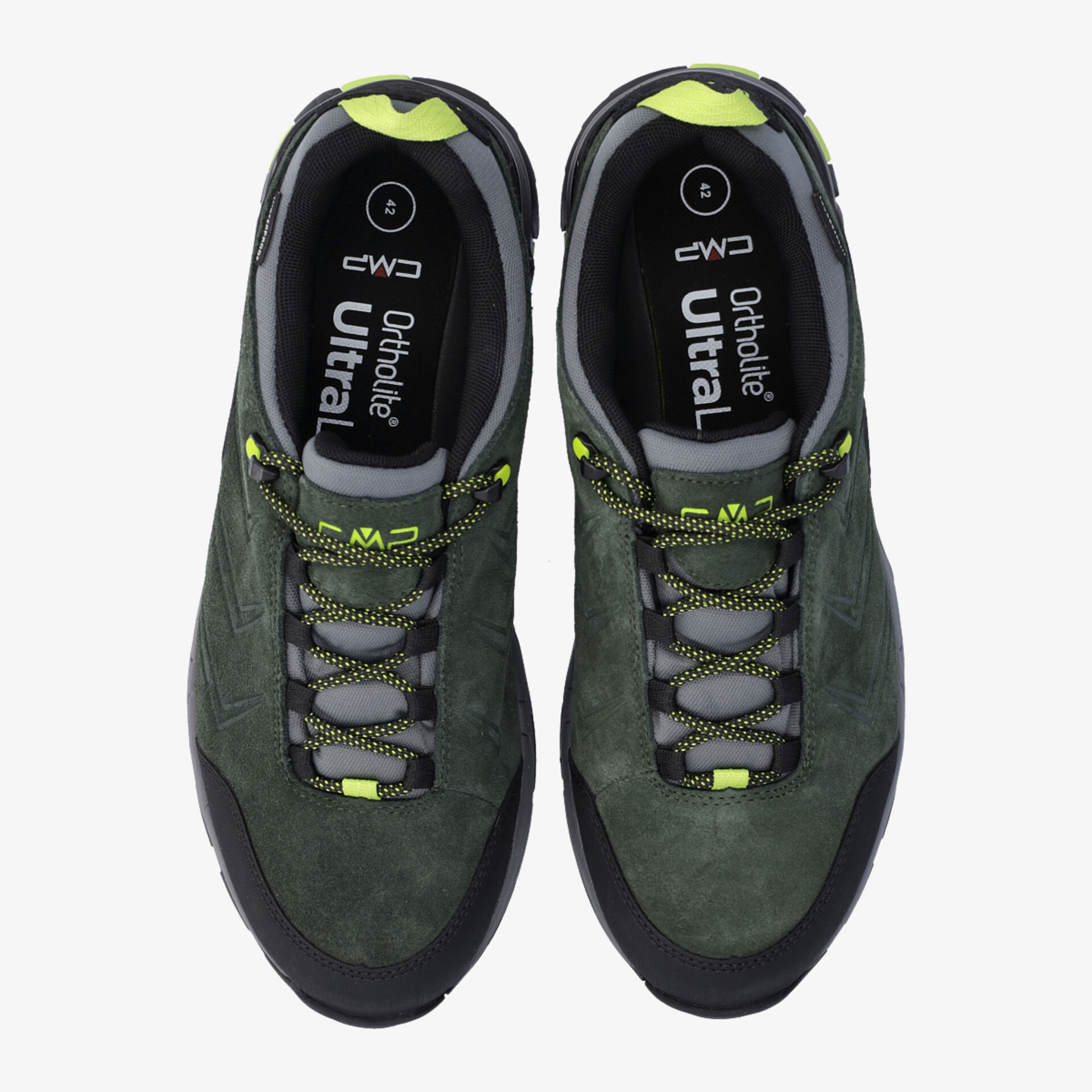 Grüne Outdoor-Schuhe mit rutschfester Sohle und bequemem Schnürverschluss, ideal für sportliche Aktivitäten.