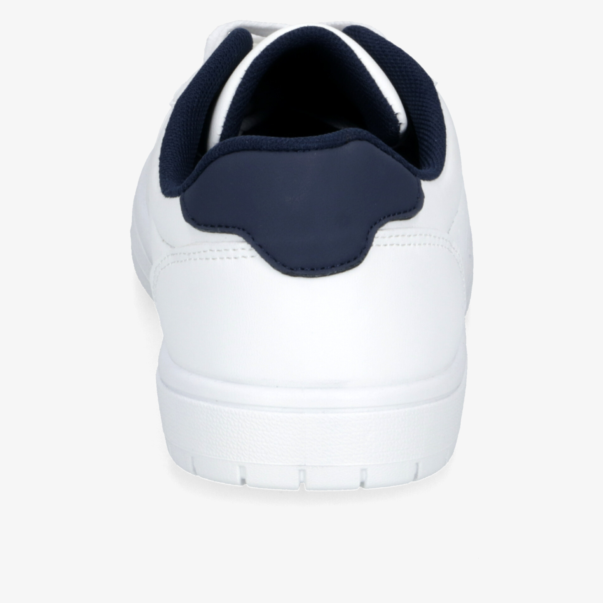 Eleganter weißer Sneaker mit kontrastierendem Detaildesign für sportlichen Komfort.