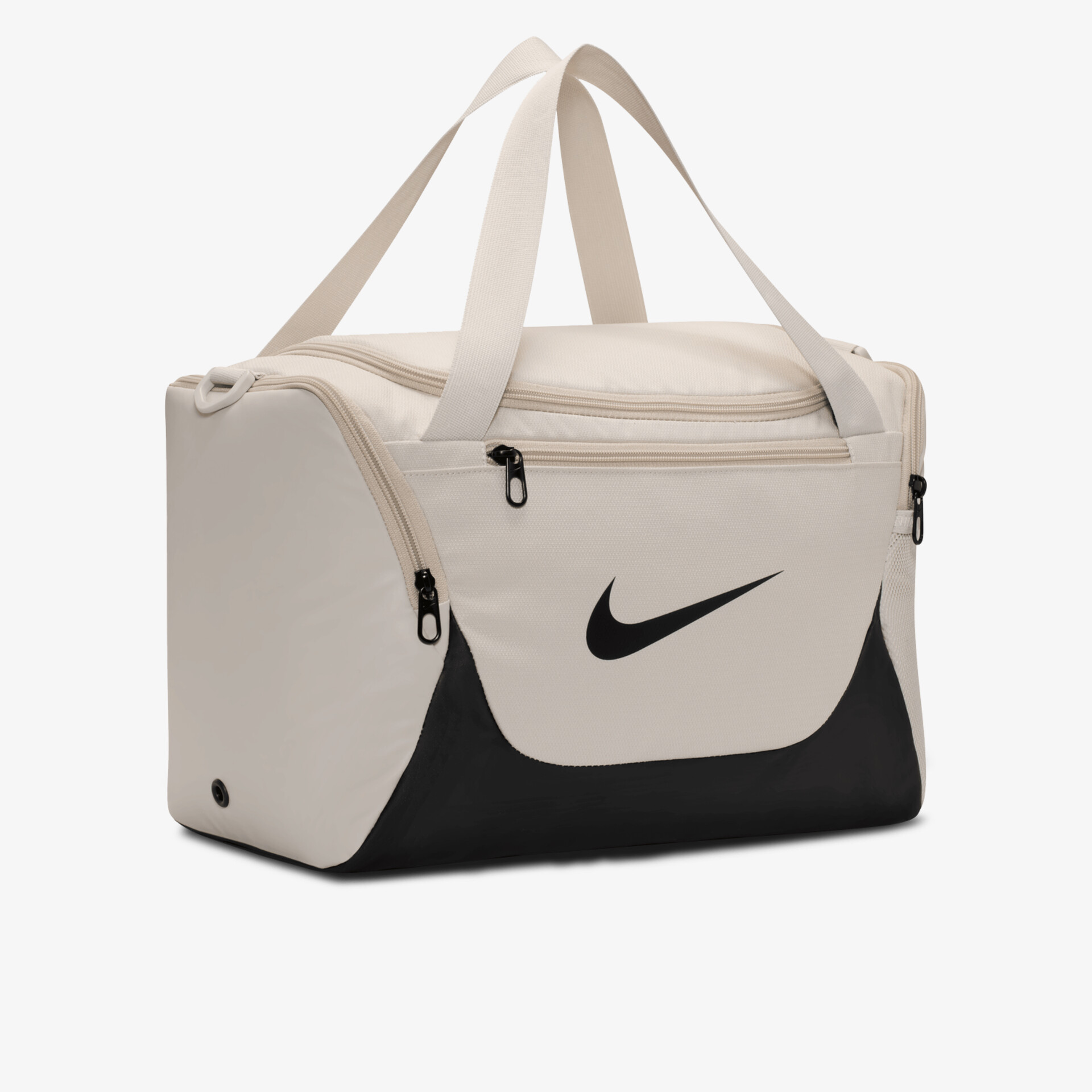 Geräumige Sporttasche in Beige und Schwarz mit ikonischem Logo und robusten Reißverschlüssen. Ideal für Fitness und Reisen.