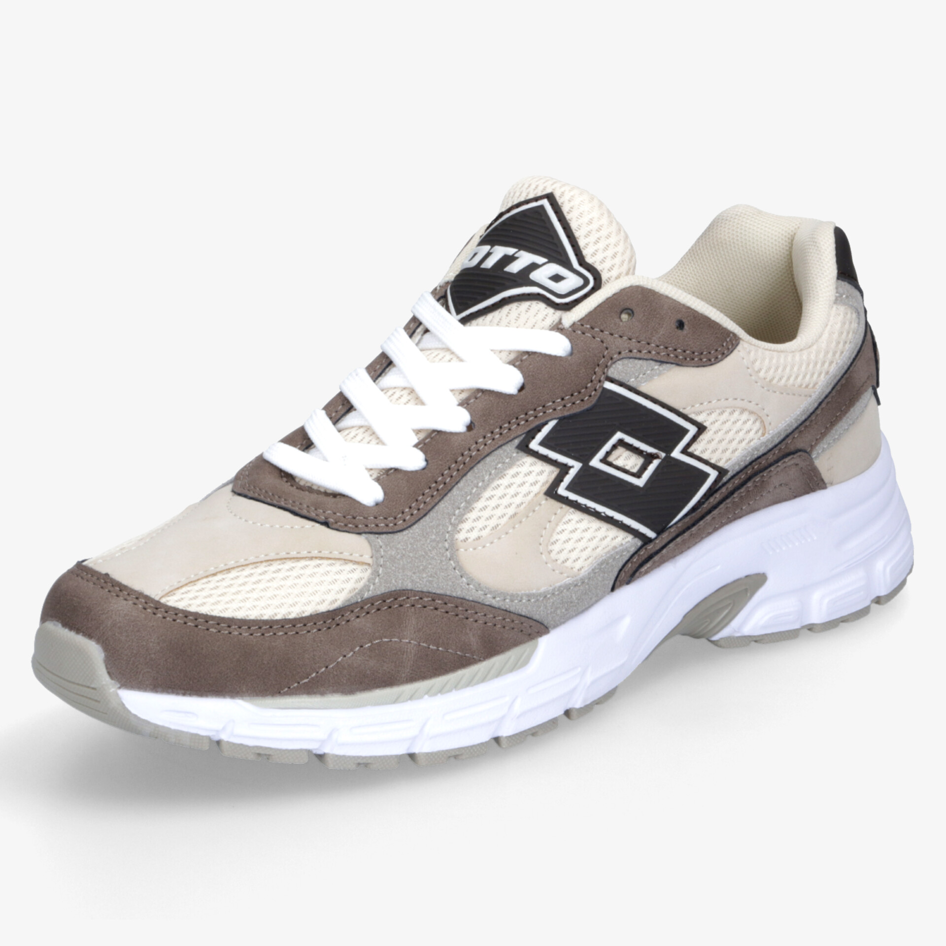 Leichter, atmungsaktiver Sportschuh mit stoßdämpfender Sohle und stabilem Halt in modernem Design schräg vorne sichtbar