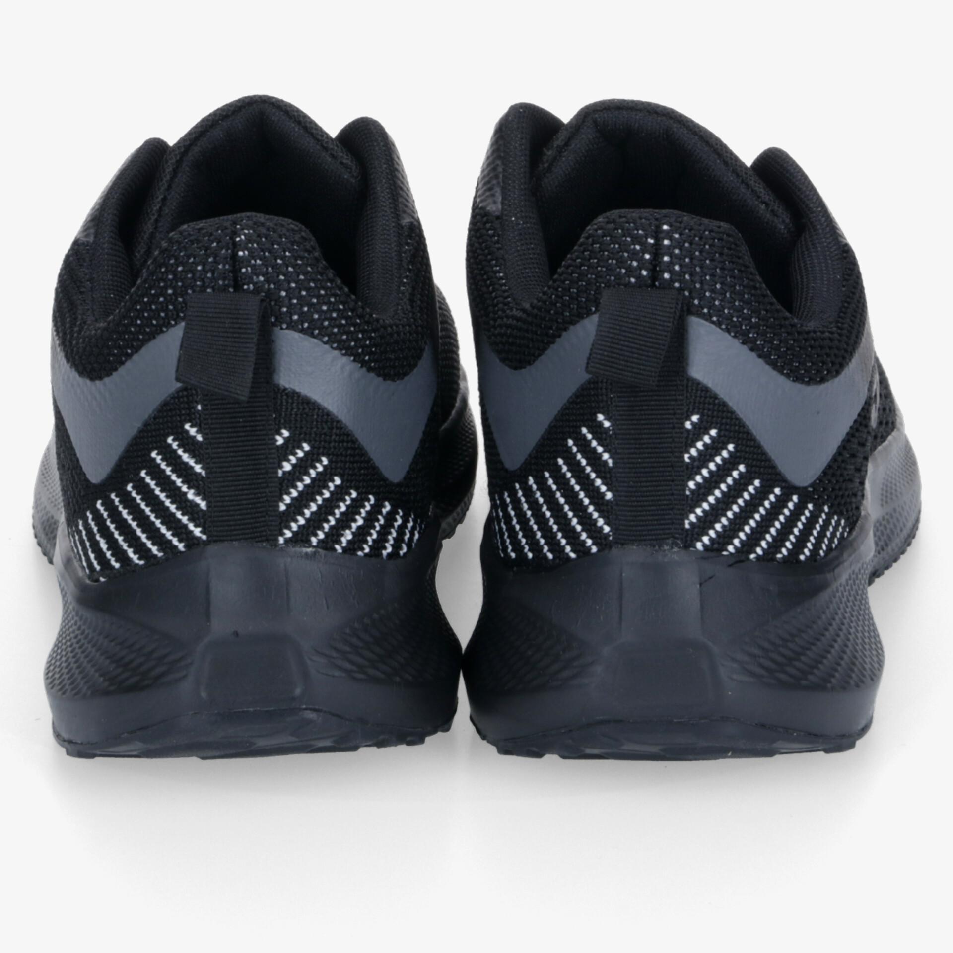 Leichte, atmungsaktive Sportschuhe in moderner Optik mit rutschfester Sohle, gesehen von hinten