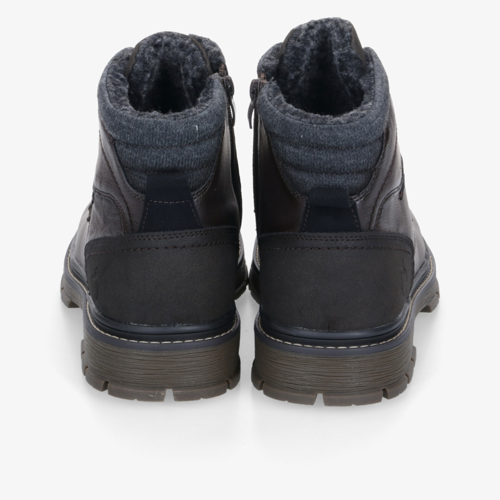 Wetterfeste, isolierte Stiefel für optimalen Komfort und Haltbarkeit bei allen Wetterbedingungen.