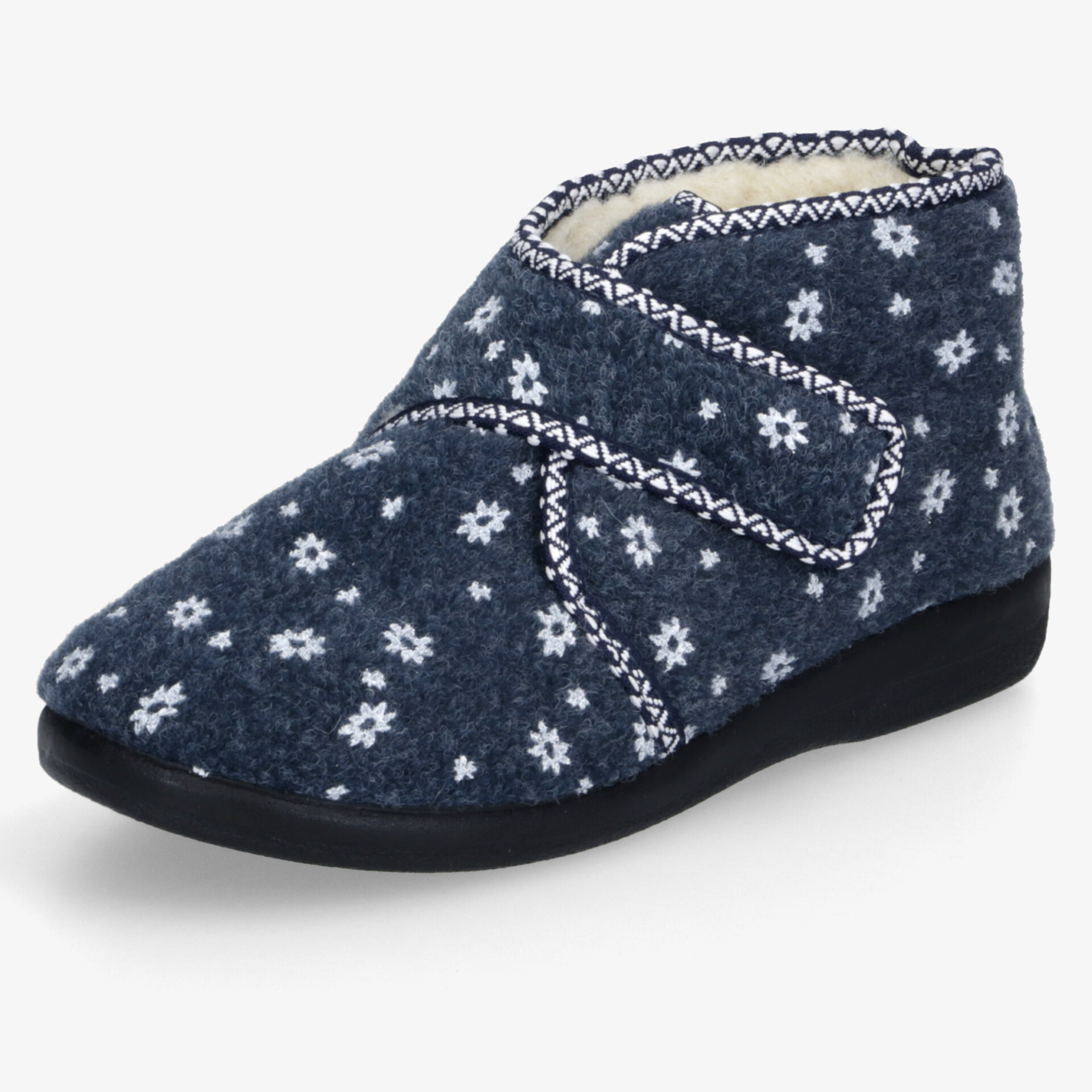 Warmer Hausschuh mit floralem Muster und verstellbarem Klettverschluss für angenehmen Halt