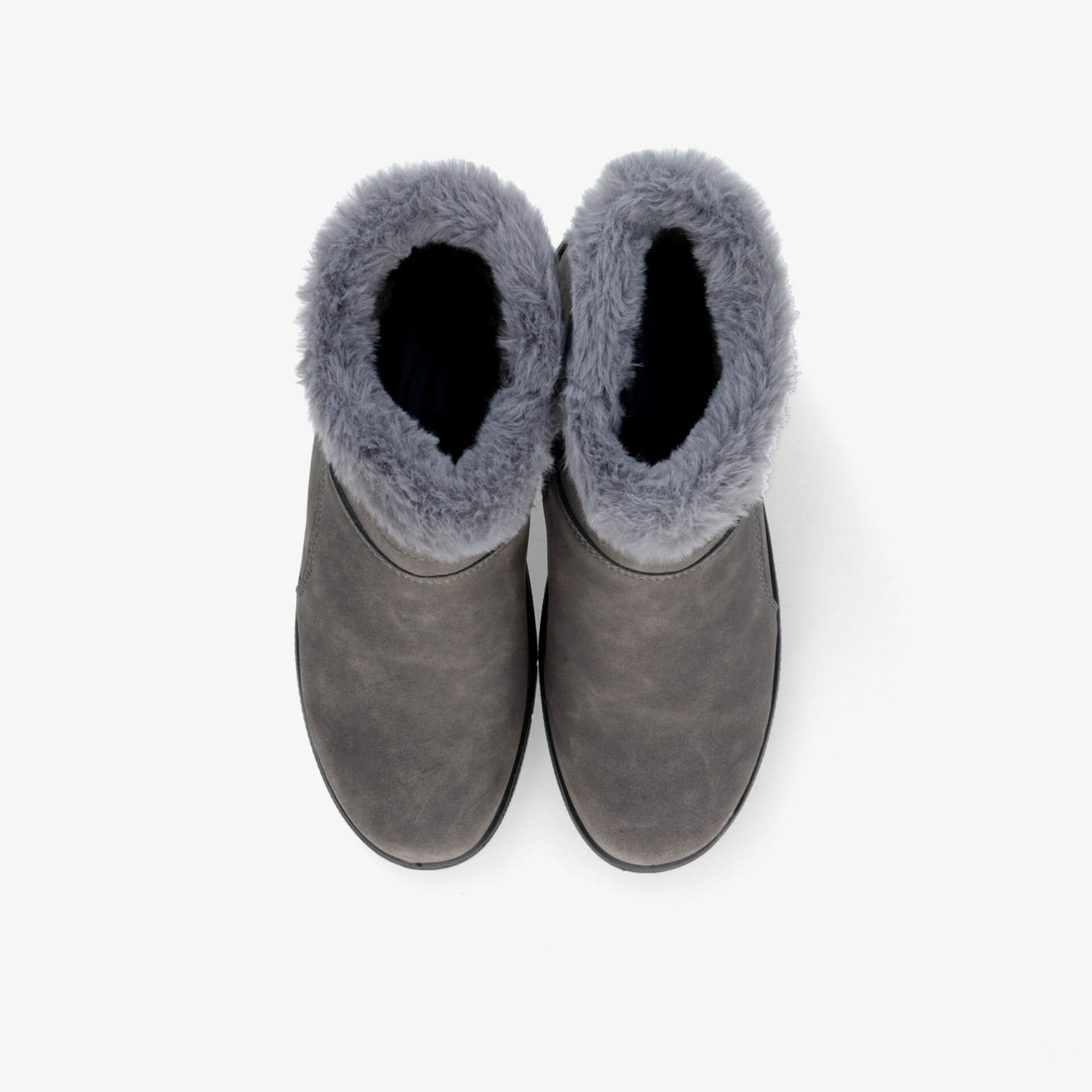 Graue Winterboots mit warmem, flauschigem Innenfutter, rutschfester Sohle und komfortablem Schnitt für kalte Tage